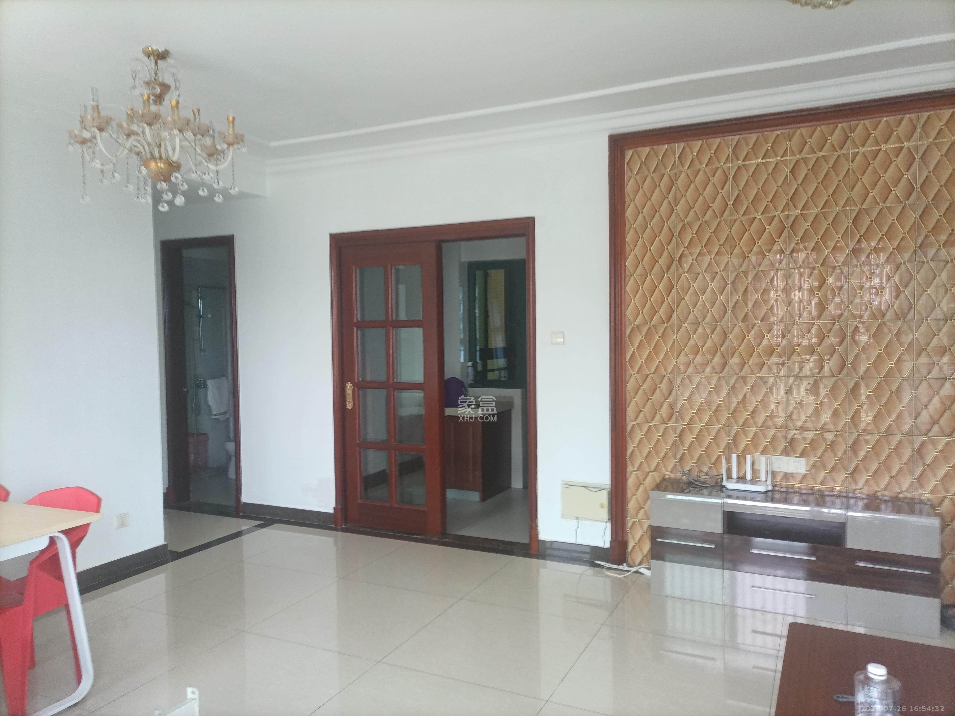 恒大绿洲 3室2厅2卫 2600.0元/月 恒大绿洲 3室2厅2卫 2600.0元/月室内图