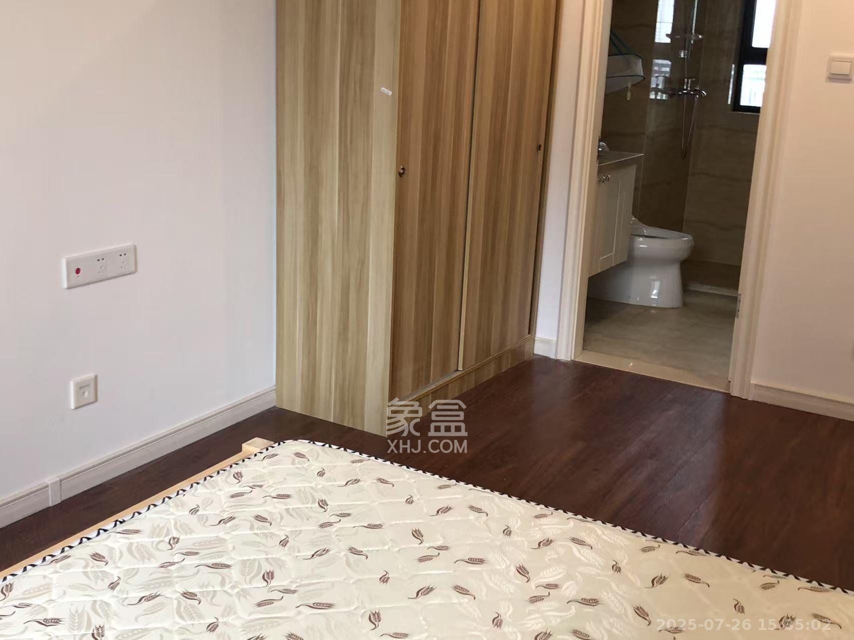 万科魅力之城 3室2厅1卫 2300.0元/月 万科魅力之城 3室2厅1卫 2300.0元/月室内图