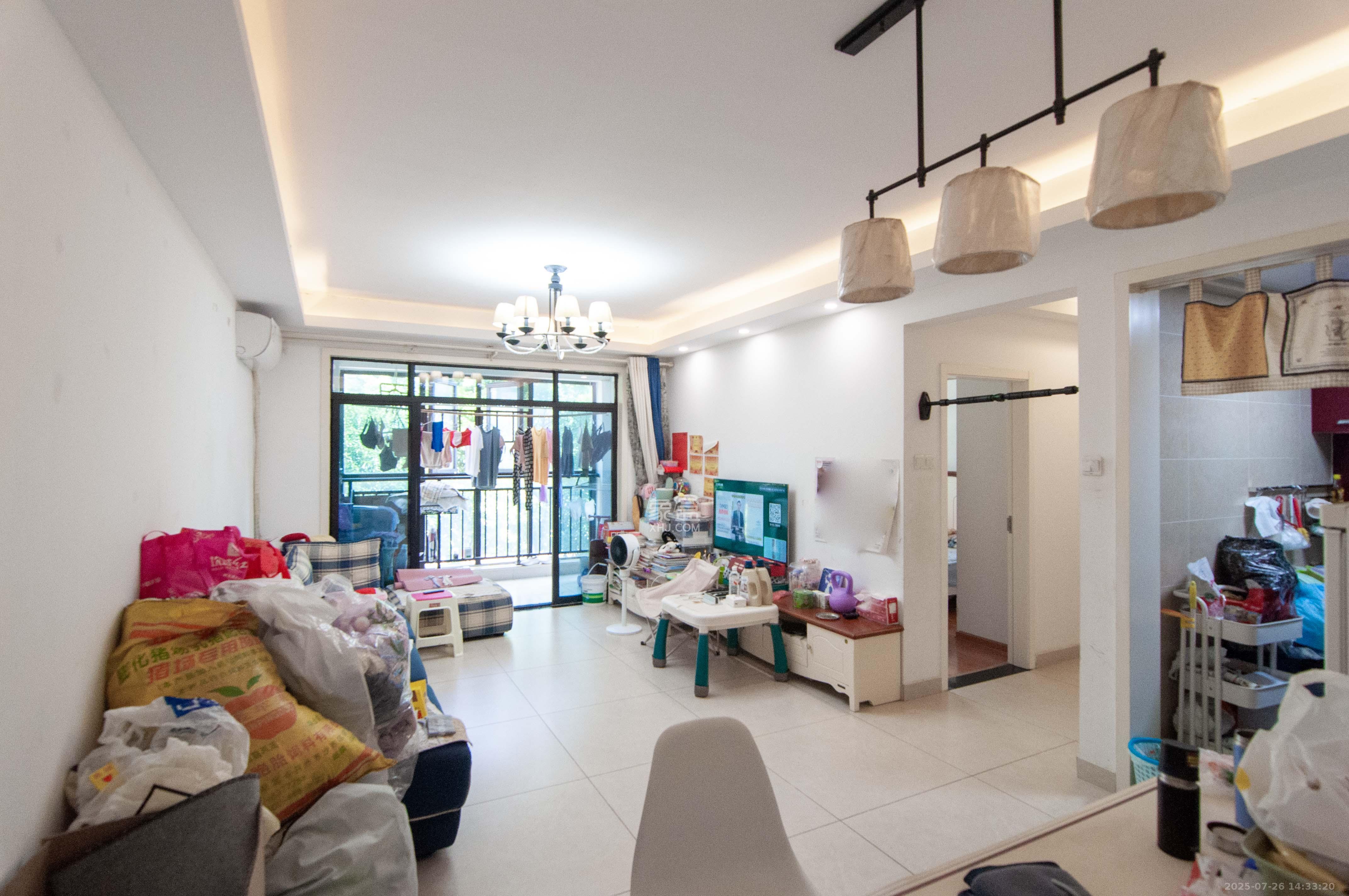 湘腾琴岛  2室2厅1卫    100.0万客厅