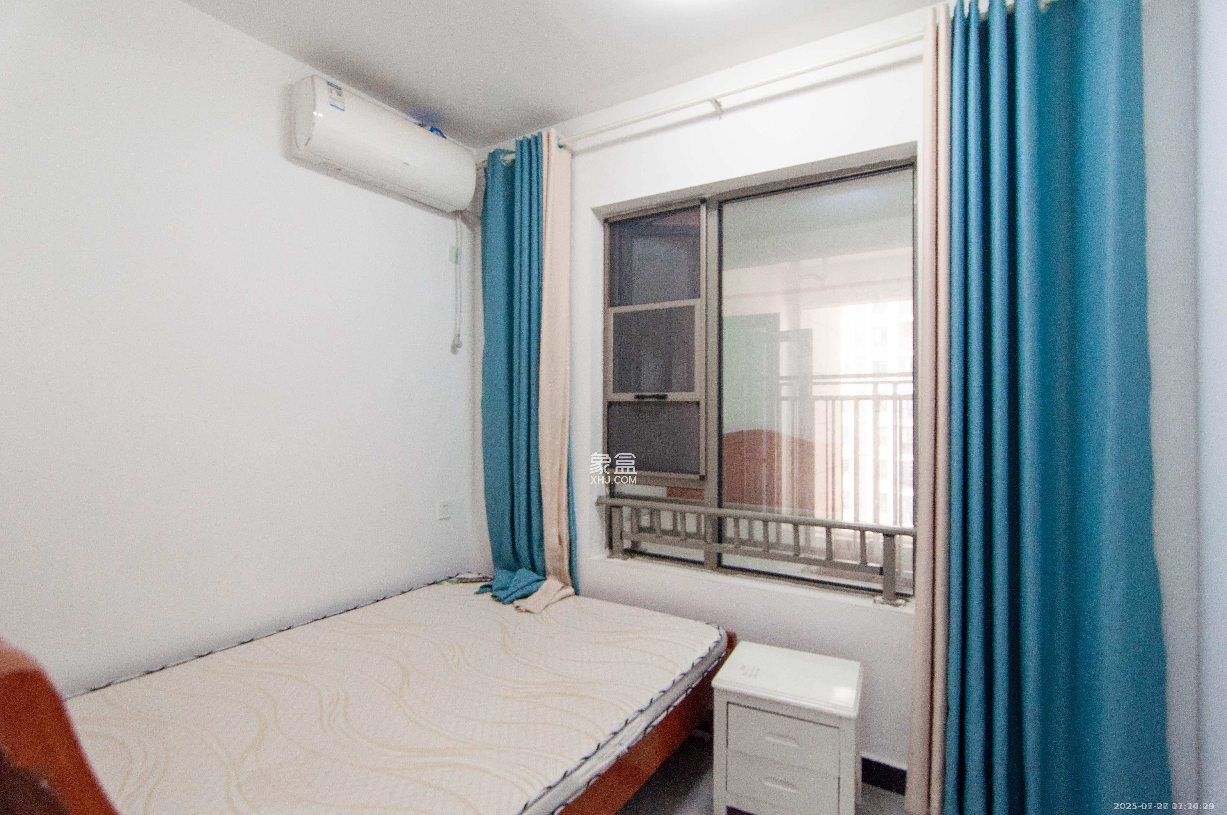 梅溪湖金茂湾 4室2厅2卫 3500.0元/月 梅溪湖金茂湾 4室2厅2卫 3500.0元/月室内图