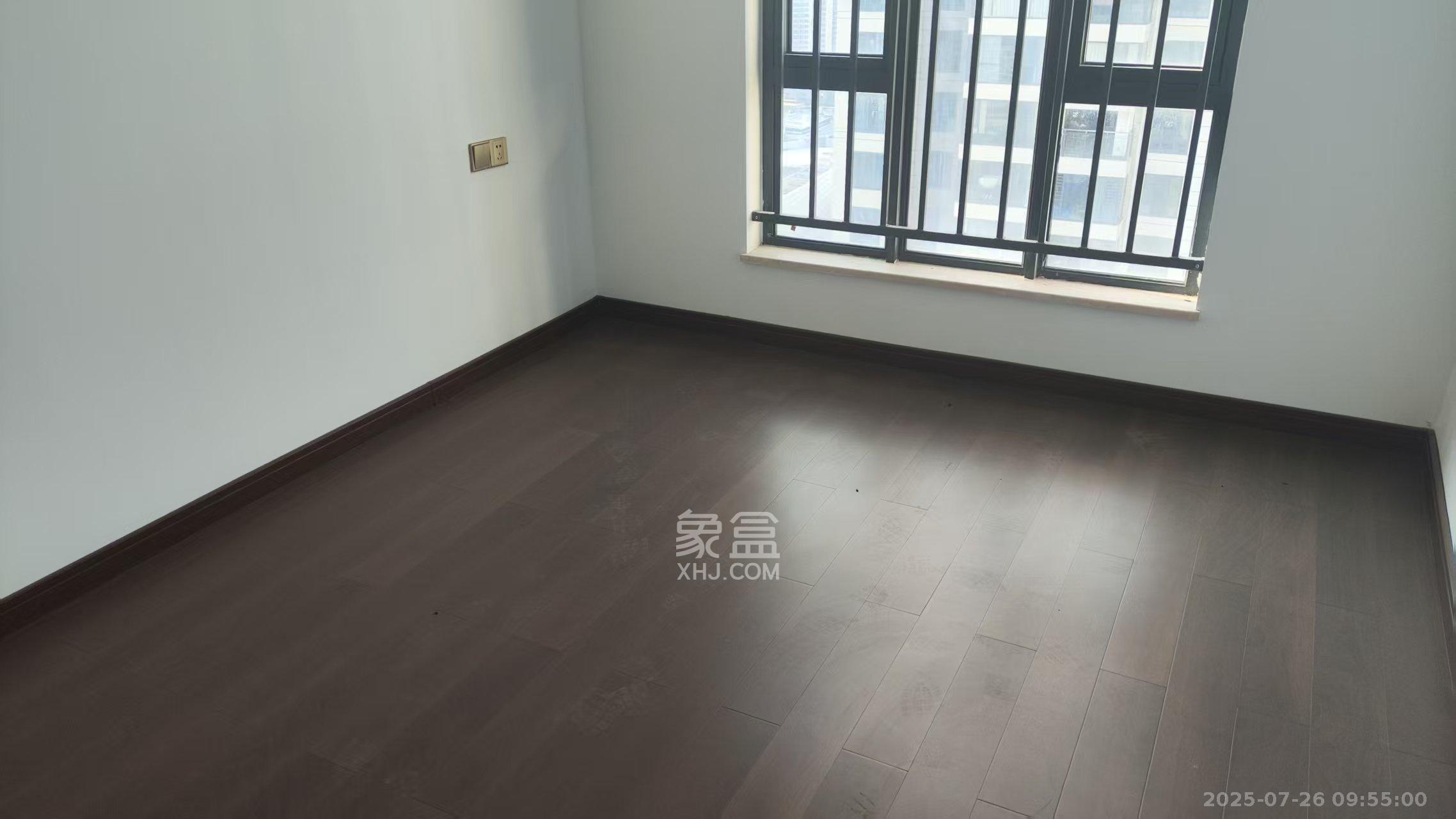 绿地长沙城际空间站（柏仕佳苑）  3室1厅1卫    3500.0元/月室内图