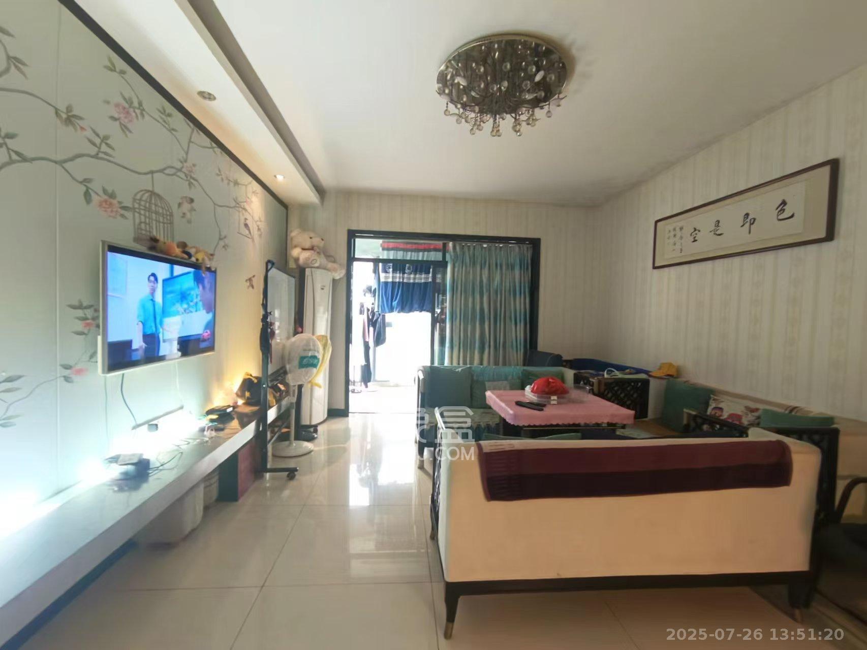 金麓国际  3室2厅2卫    3200.0元/月室内图