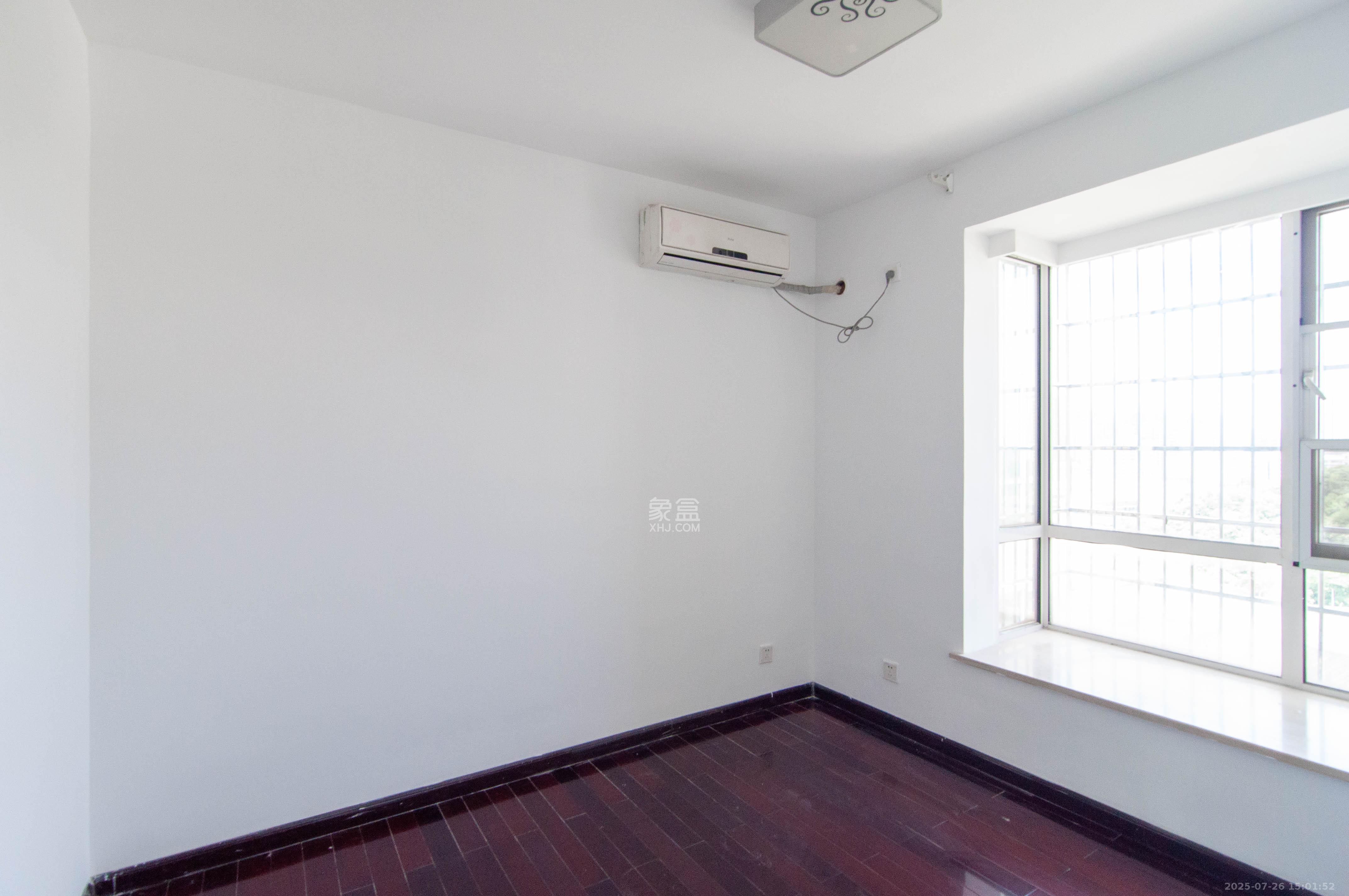 湘麓国际 2室2厅1卫 2600.0元/月 湘麓国际 2室2厅1卫 2600.0元/月室内图