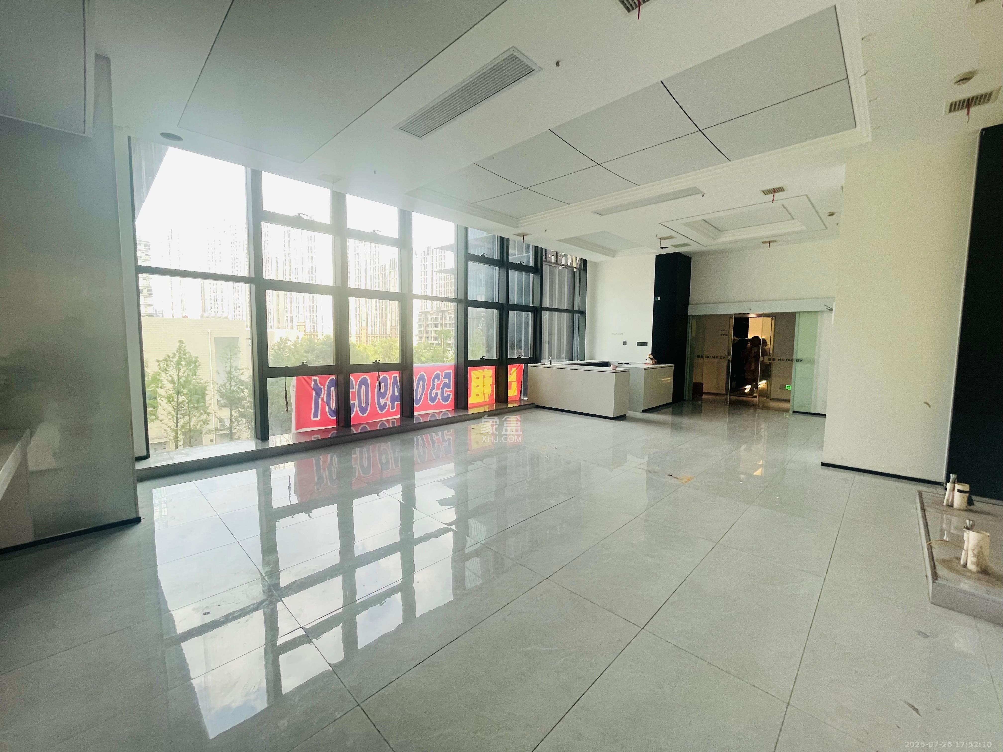 卓越中寰  2室1厅1卫    6300.0元/月室内图