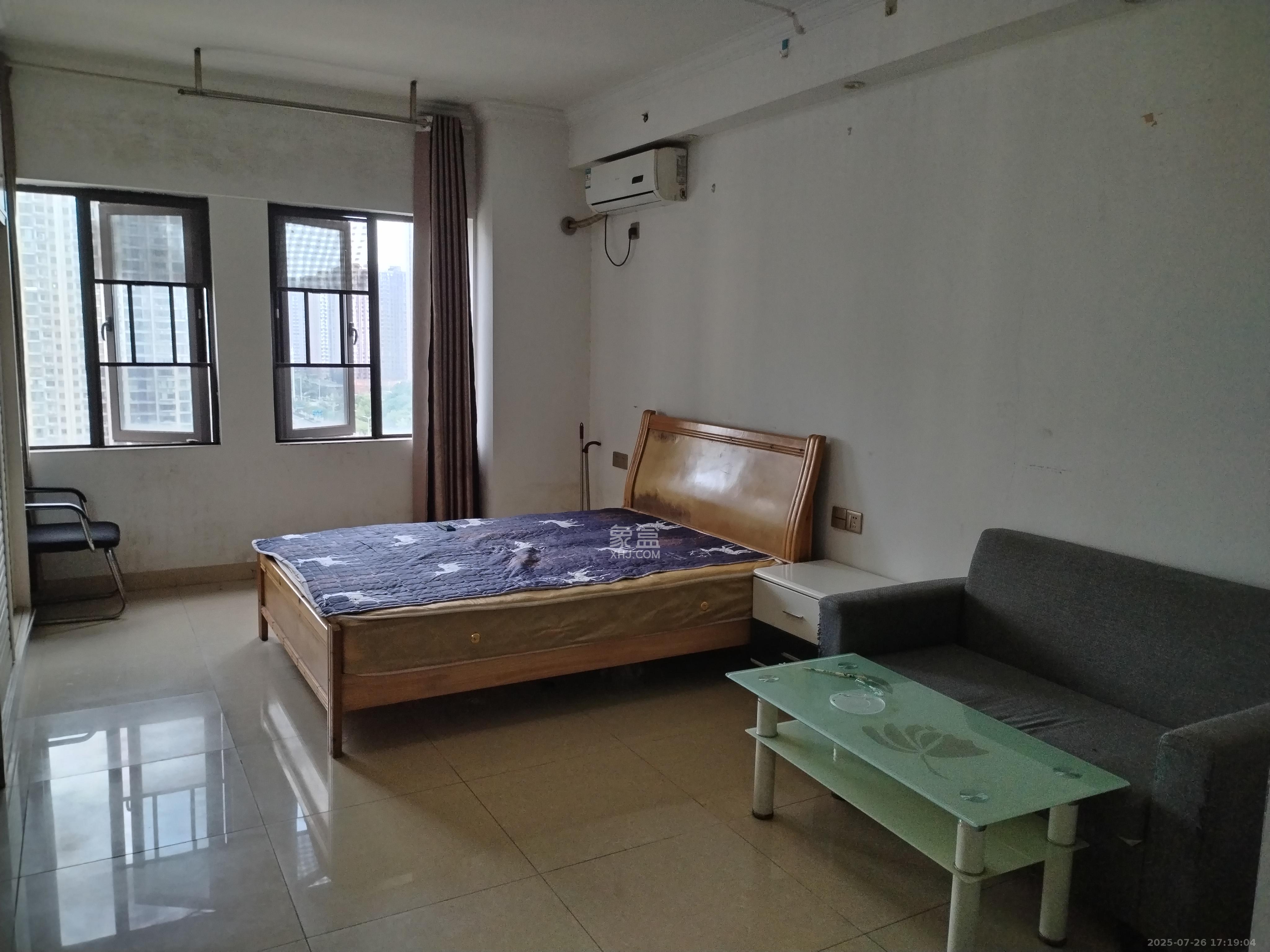 钰龙天下二期(钰龙佳园) 1室1厅1卫 1100.0元/月 钰龙天下二期(钰龙佳园) 1室1厅1卫 1100.0元/月室内图