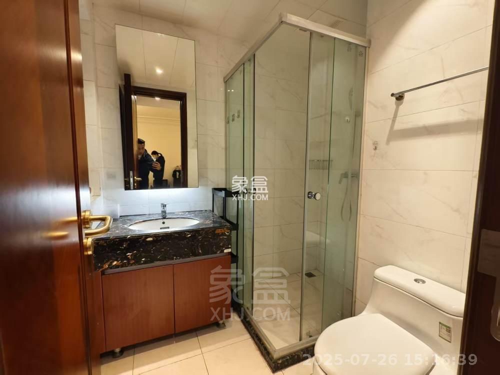 恒大华府 3室2厅1卫 1800.0元/月 恒大华府 3室2厅1卫 1800.0元/月室内图