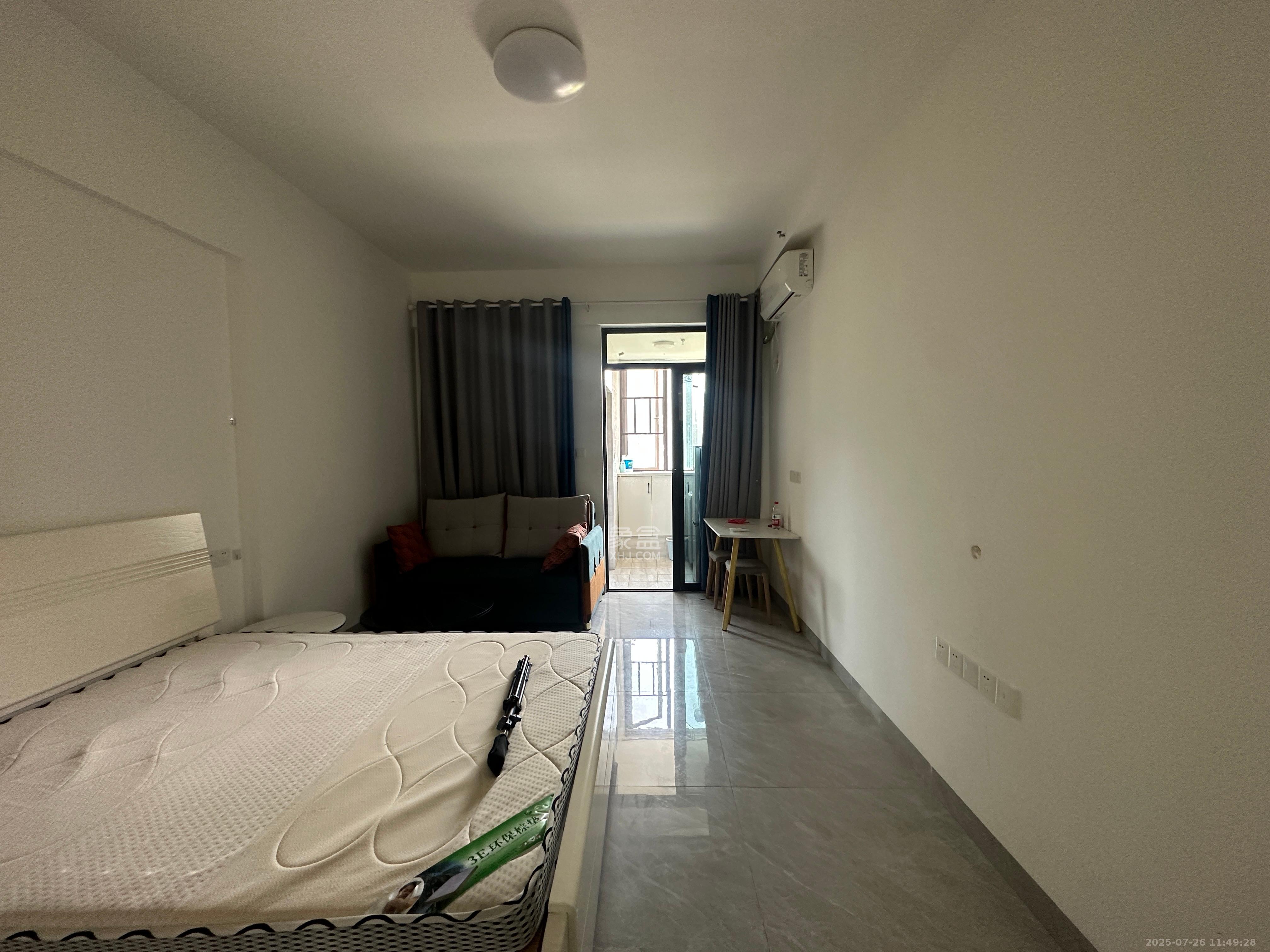 国泰九龙湾 1室1厅1卫 1400.0元/月 国泰九龙湾 1室1厅1卫 1400.0元/月室内图