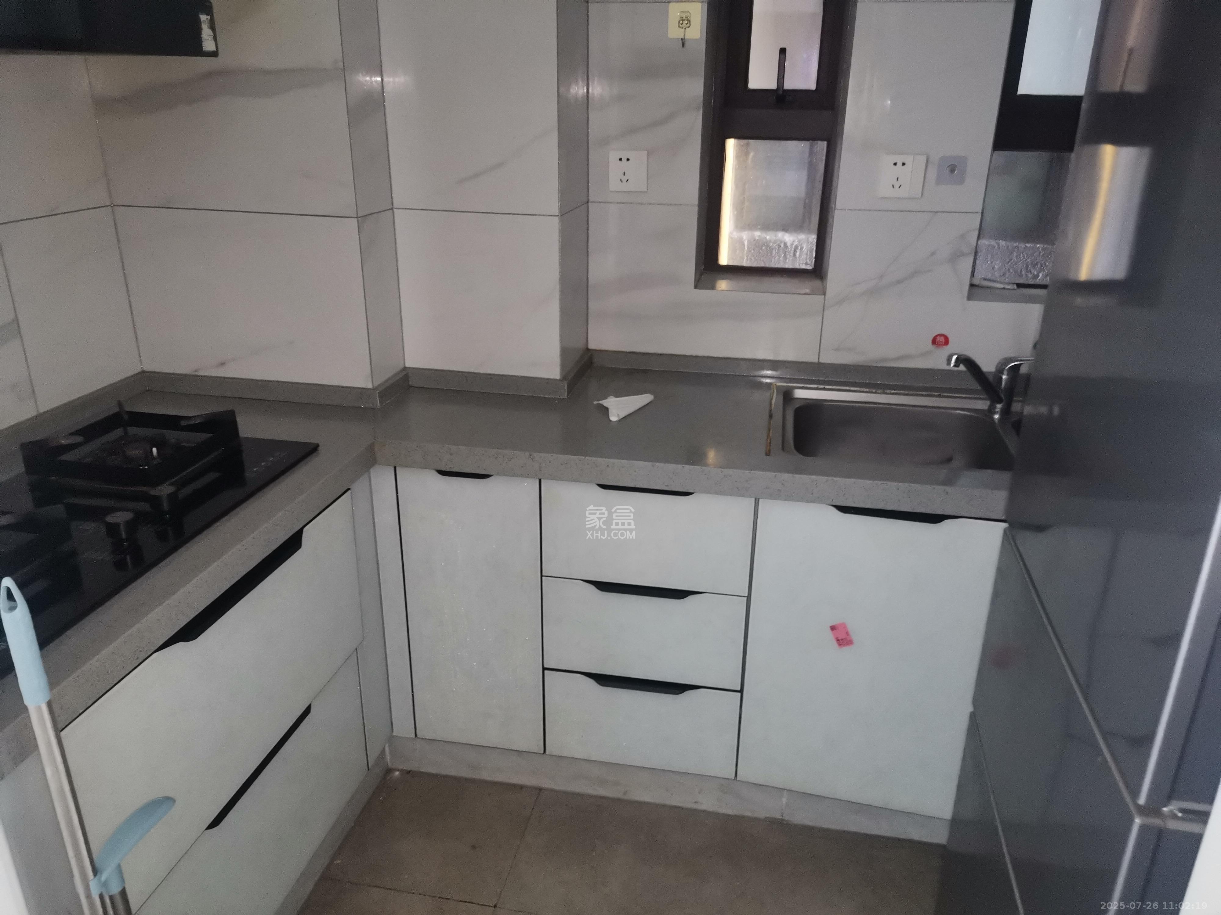 洋湖18克拉(旷远洋湖18克拉) 3室1厅2卫 2800.0元/月 洋湖18克拉(旷远洋湖18克拉) 3室1厅2卫 2800.0元/月室内图