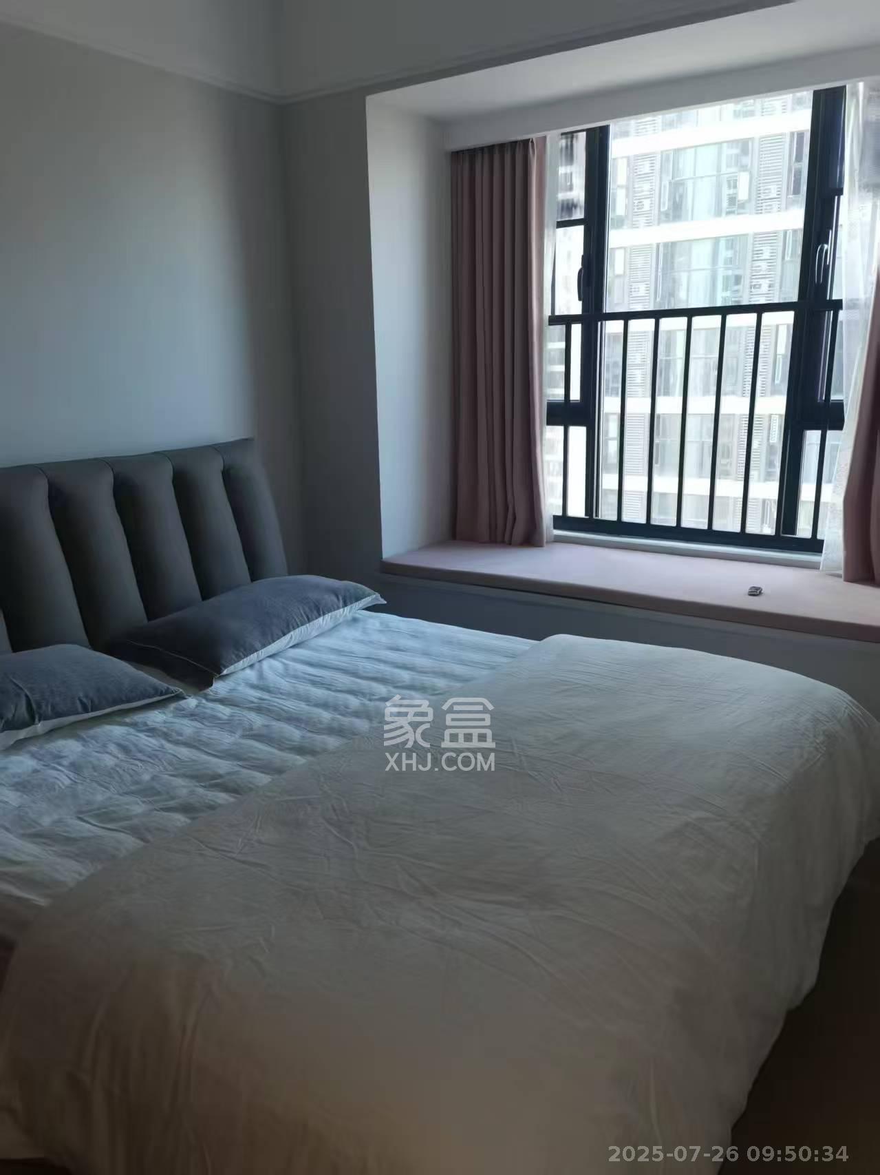 爱家当代境  3室2厅2卫   3300.00元/月室内图