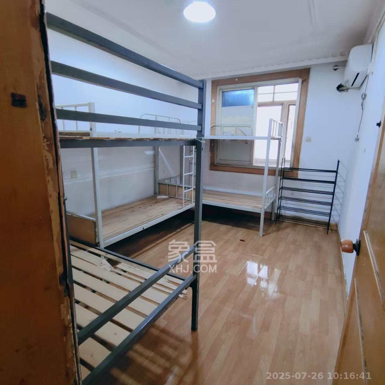 三兴街烟草专卖局宿舍  3室1厅1卫   2800.00元/月室内图