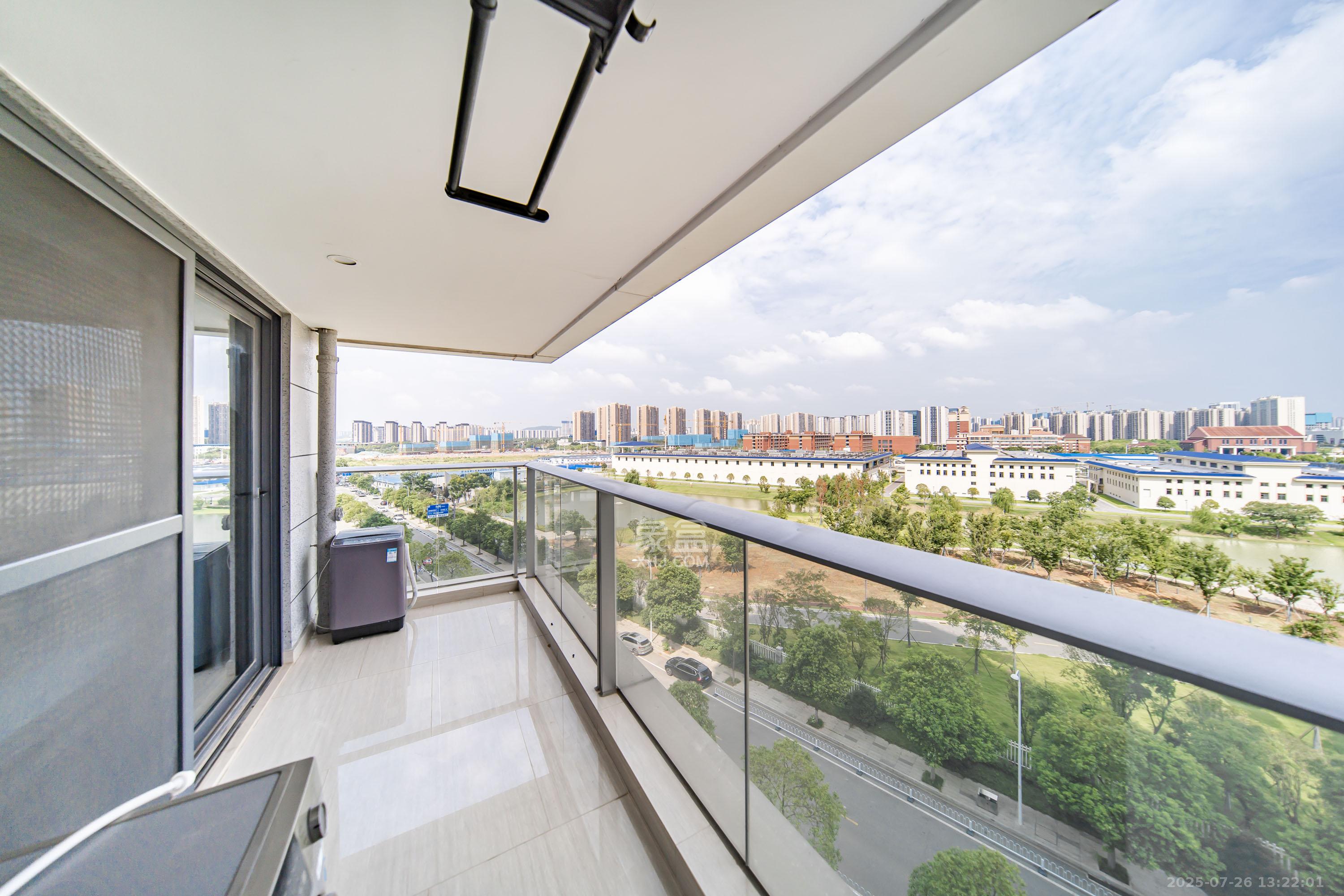 珠江颐德公馆 1室0厅0卫 315.0万 珠江颐德公馆 1室0厅0卫 315.0万阳台