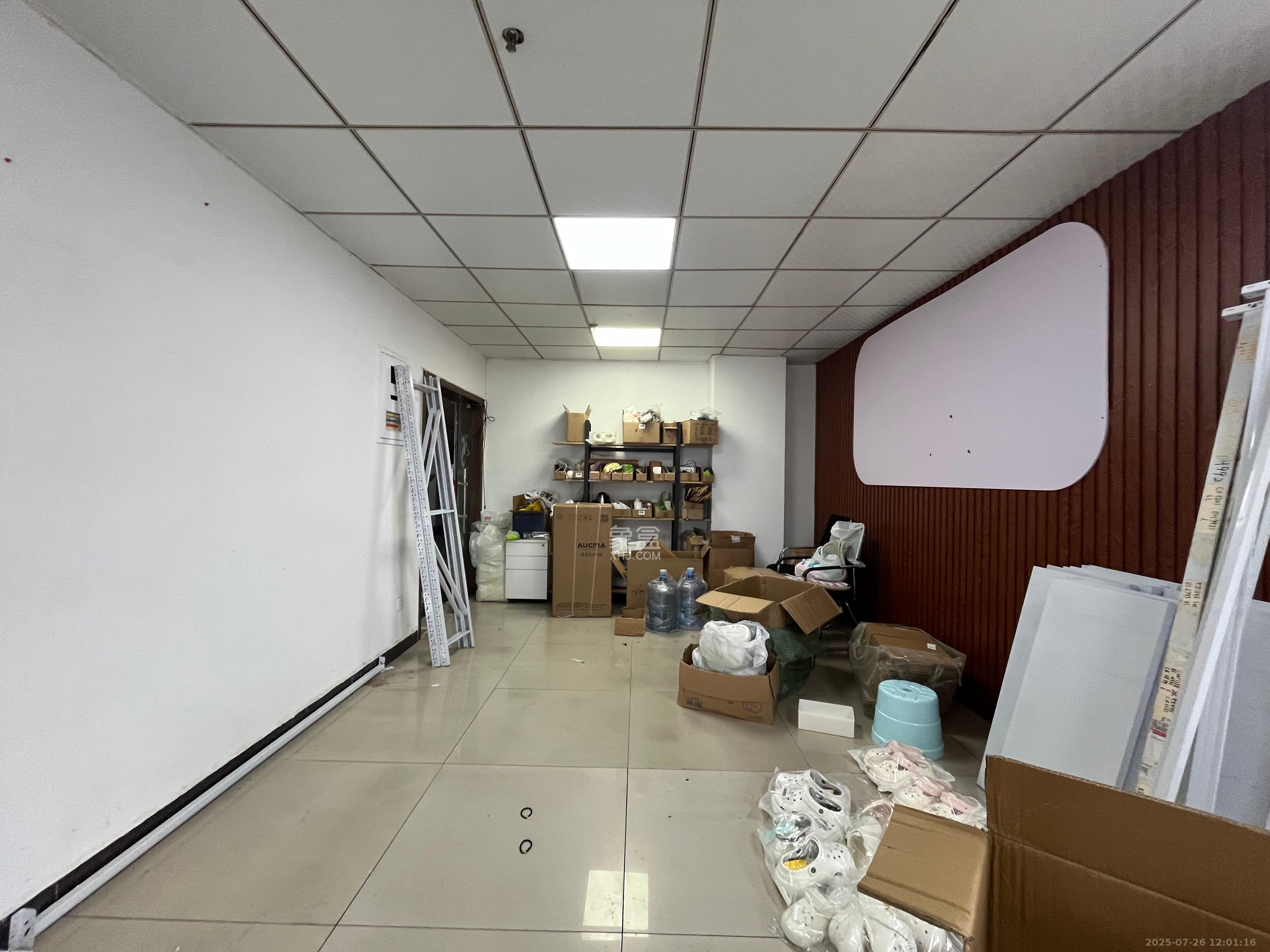 蓝色地标   145.0㎡     5000.00元/月室内图