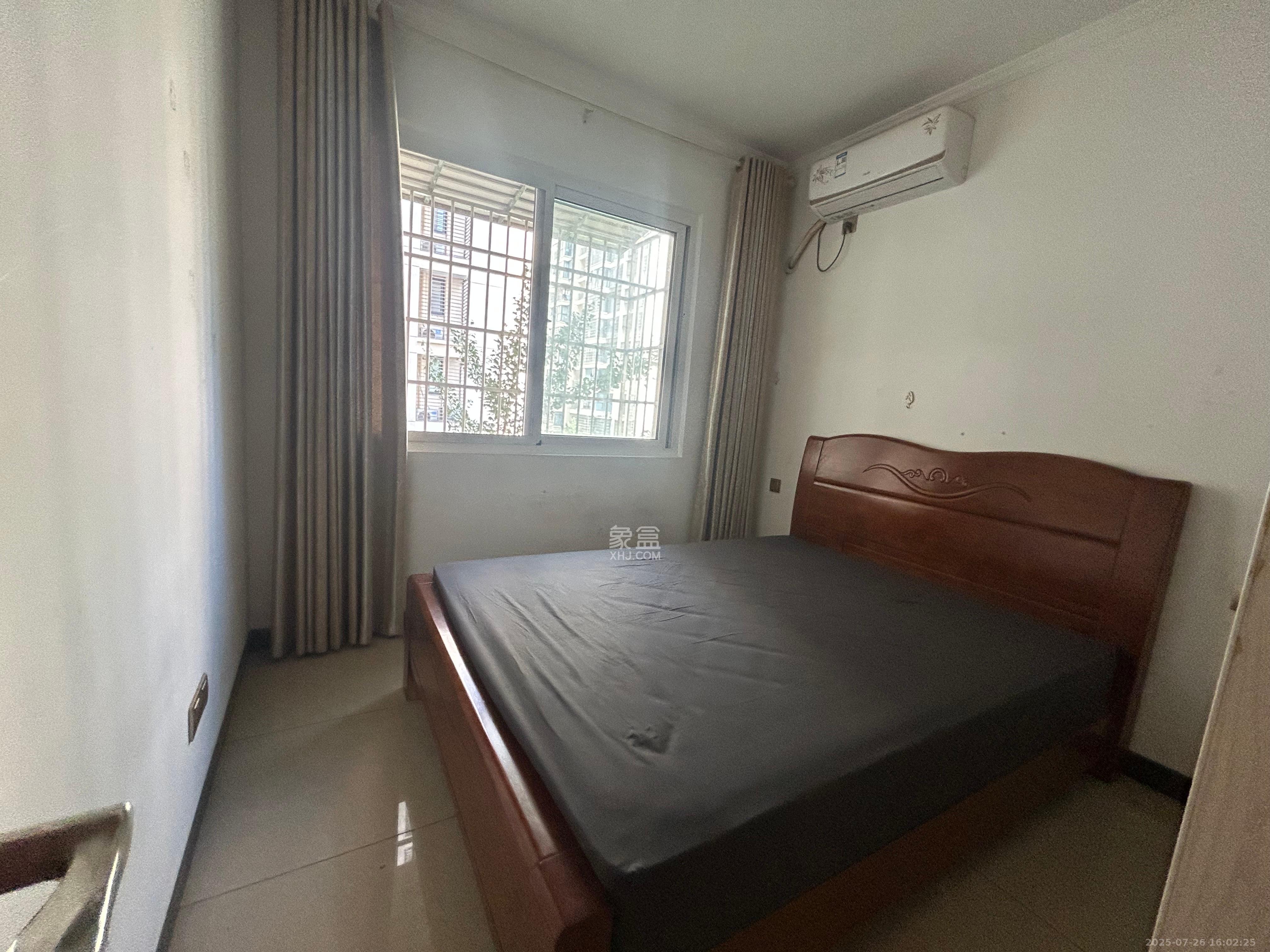 和康园小区 3室2厅1卫 2100.0元/月 和康园小区 3室2厅1卫 2100.0元/月室内图