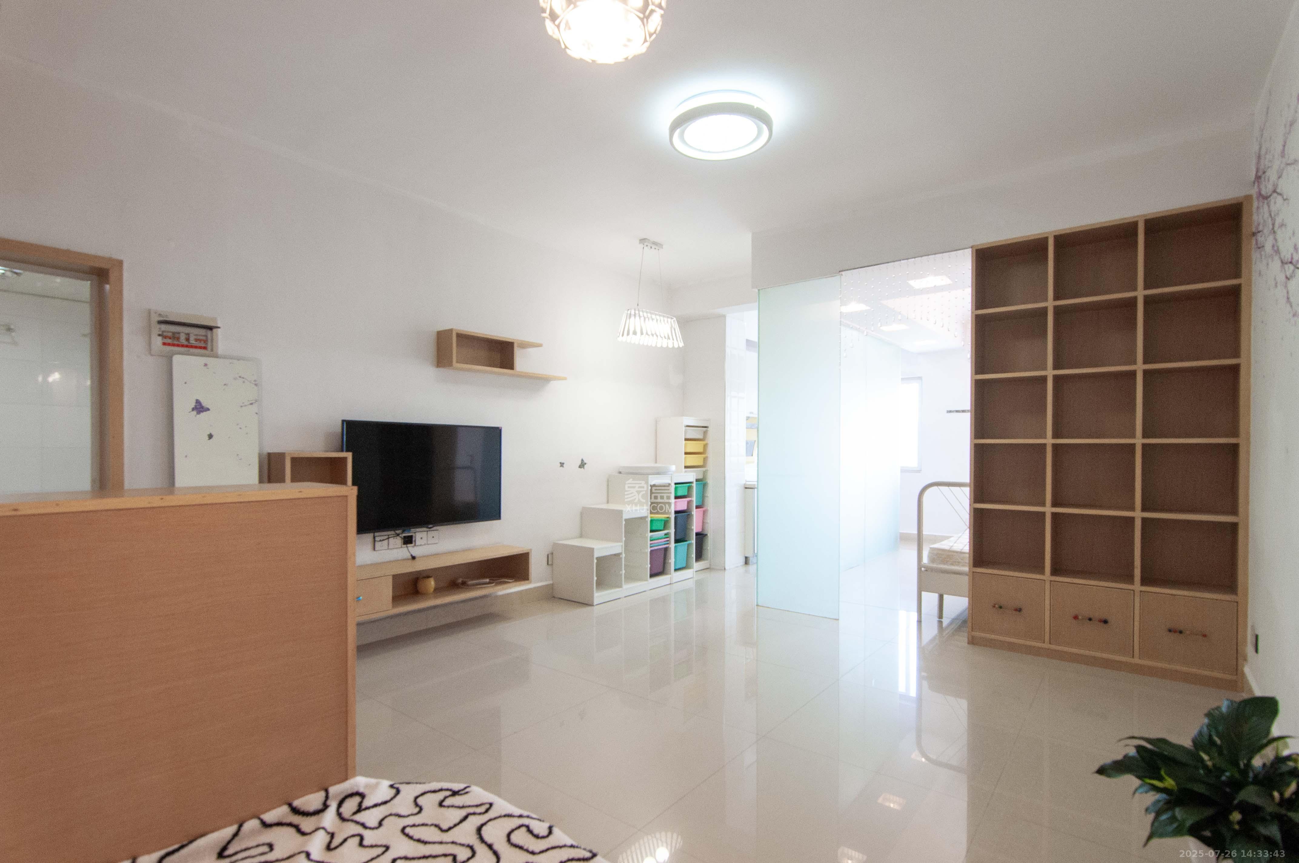 谋房博客(博客天街) 1室1厅1卫 42.8万 谋房博客(博客天街) 1室1厅1卫 42.8万客厅