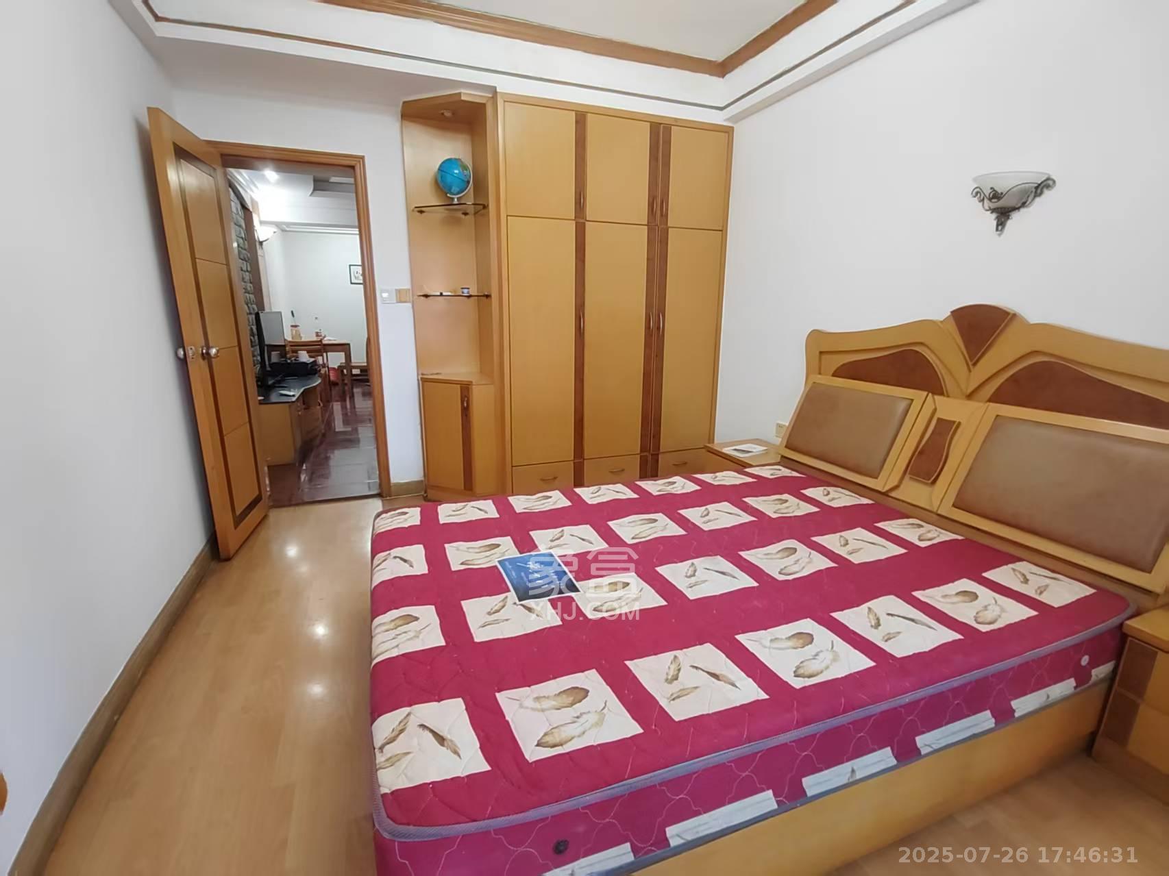 长郡花园  3室2厅1卫    2800.0元/月 长郡花园  3室2厅1卫    2800.0元/月室内图