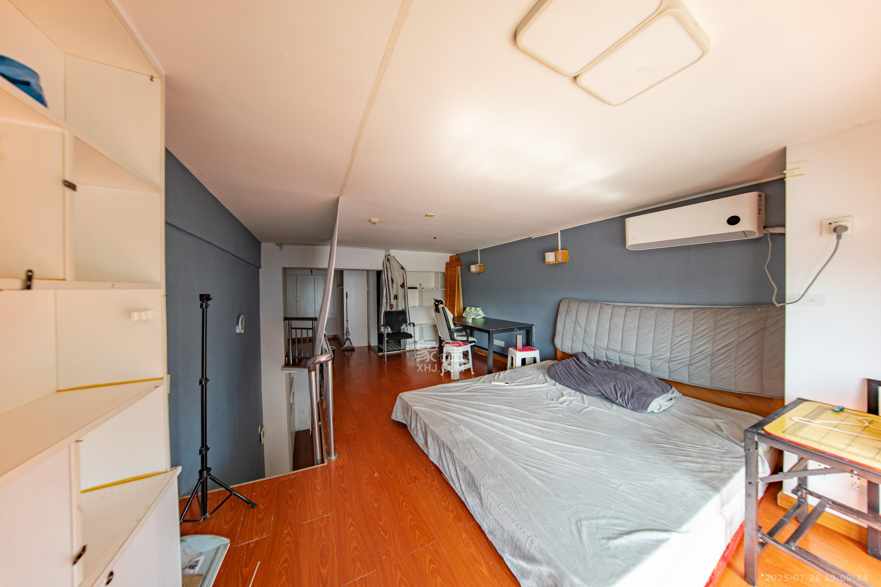 洋湖时代  1室1厅1卫    29.9万 洋湖时代  1室1厅1卫    29.9万卧室