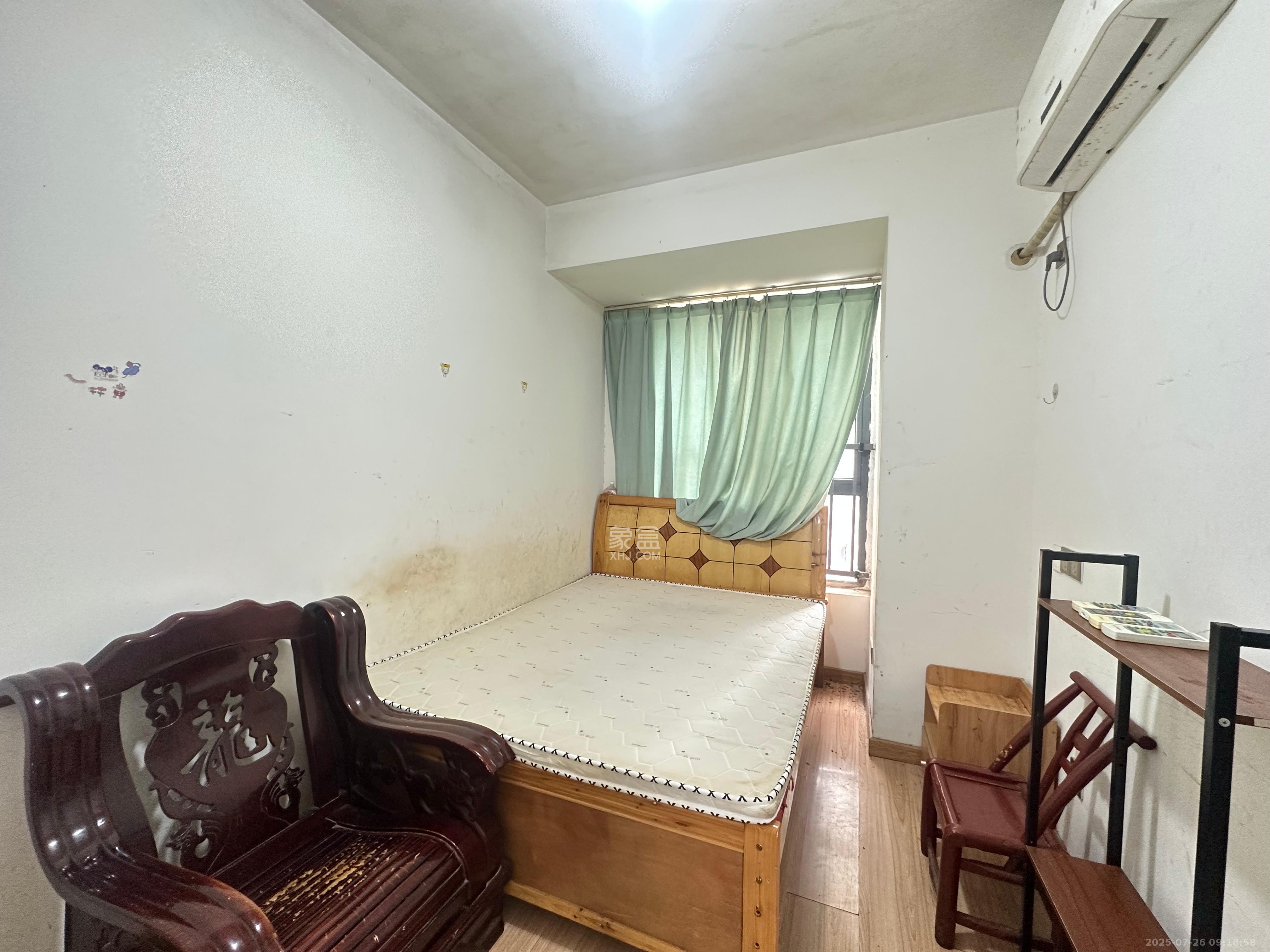 荣盛花语馨苑 1室2厅1卫 2400.0元/月 荣盛花语馨苑 1室2厅1卫 2400.0元/月室内图