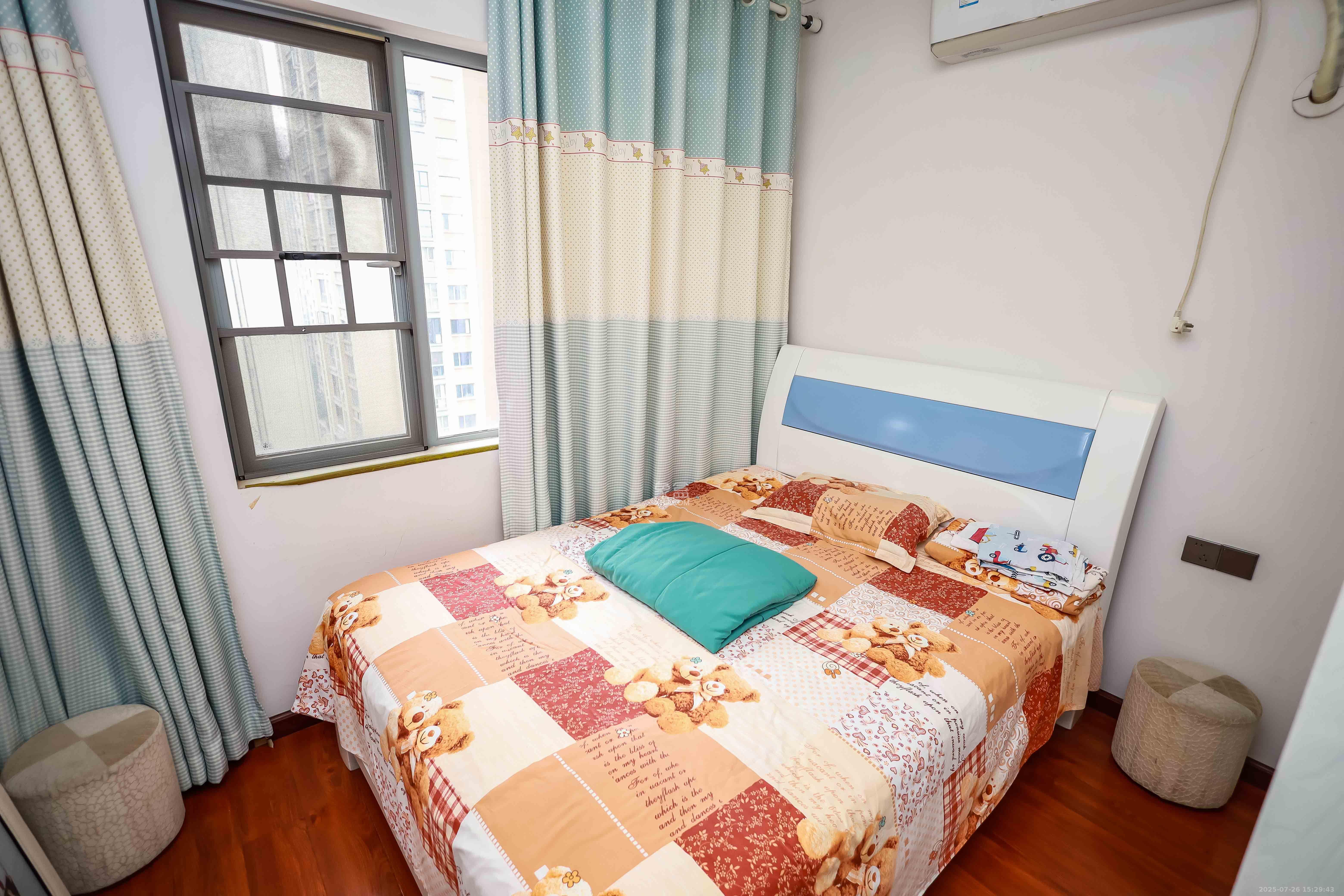 潇湘奥林匹克花园 3室2厅1卫 2600.0元/月 潇湘奥林匹克花园 3室2厅1卫 2600.0元/月室内图