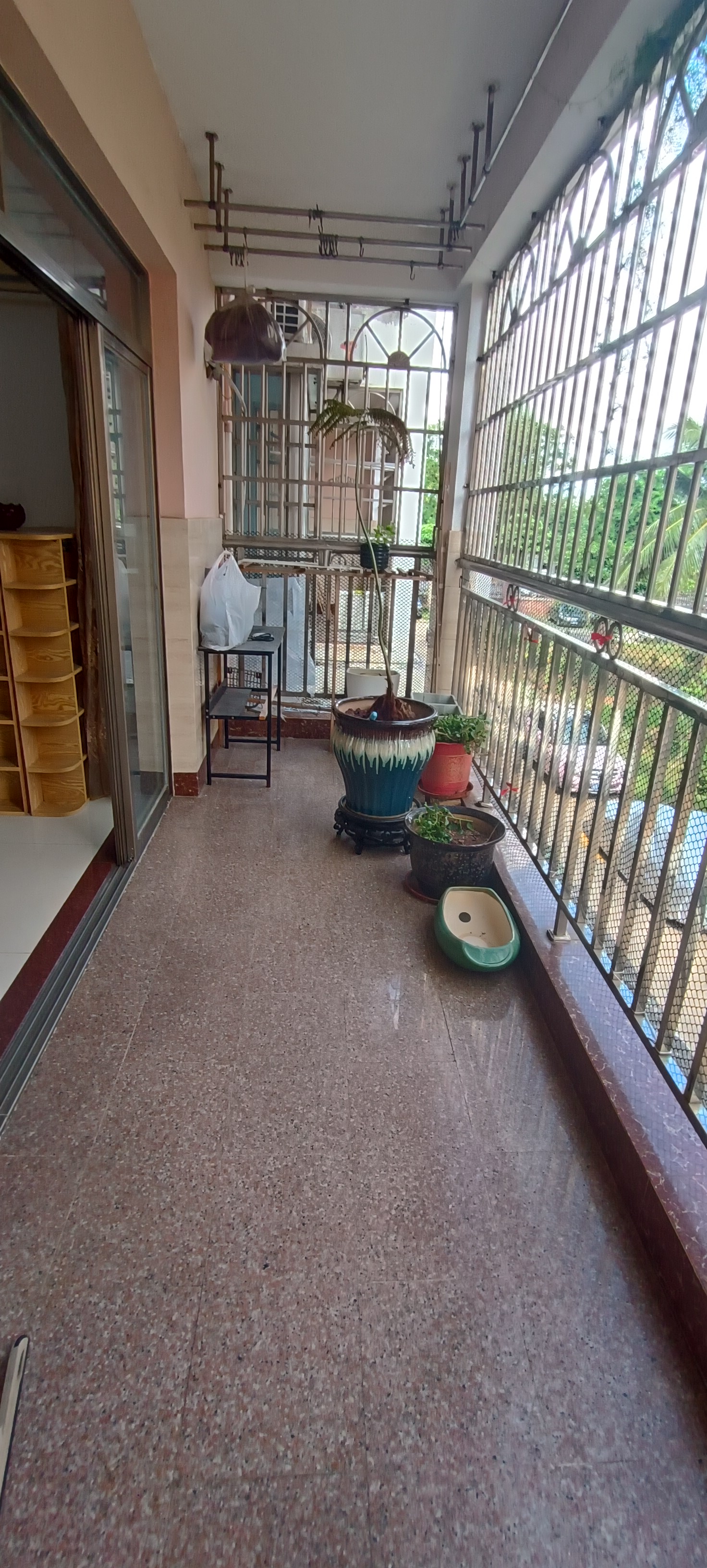 八一小区  3室2厅2卫    3200.0元/月 八一小区  3室2厅2卫    3200.0元/月室内图