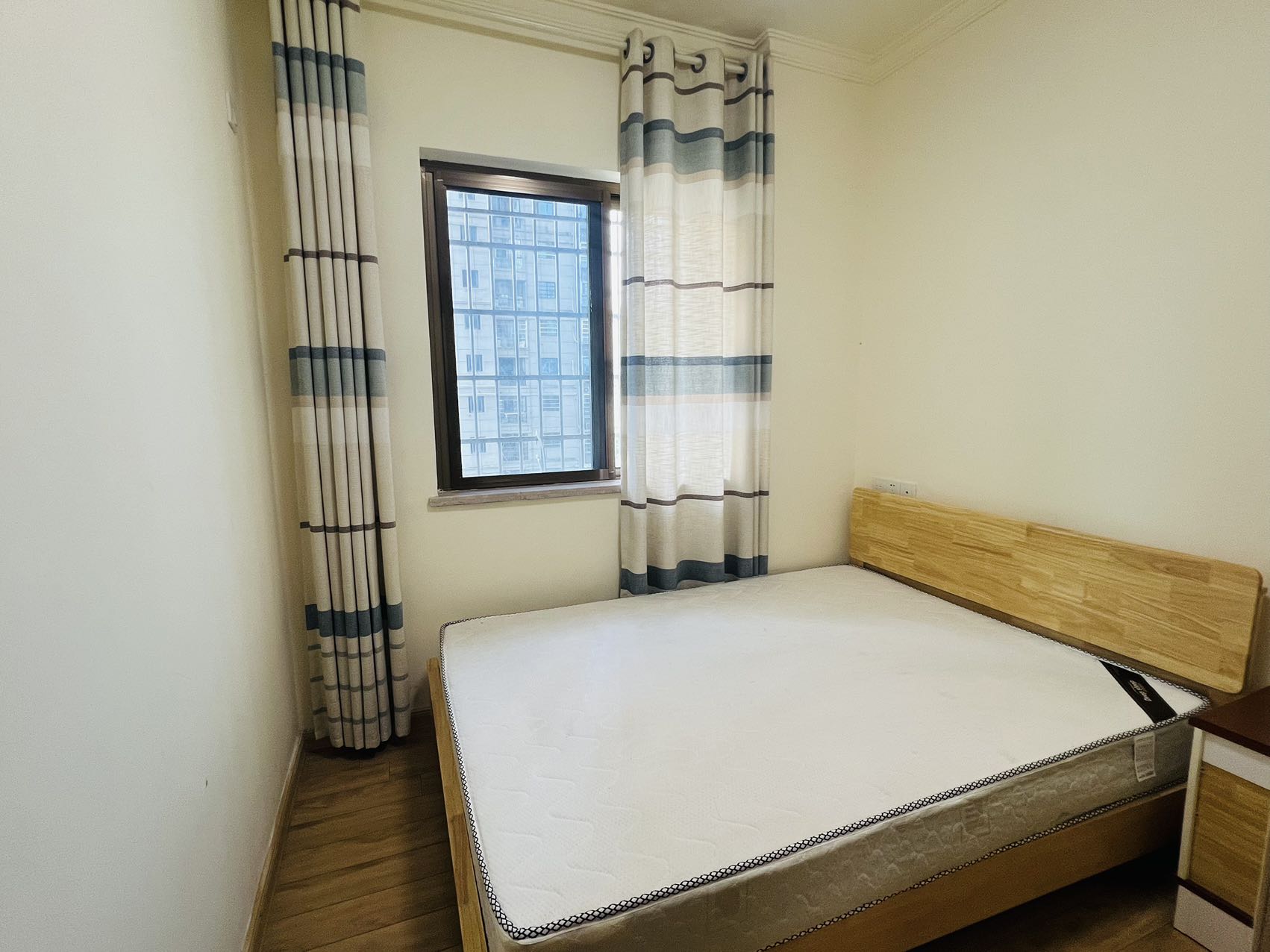 碧桂园 3室2厅1卫 1700.0元/月 碧桂园 3室2厅1卫 1700.0元/月室内图