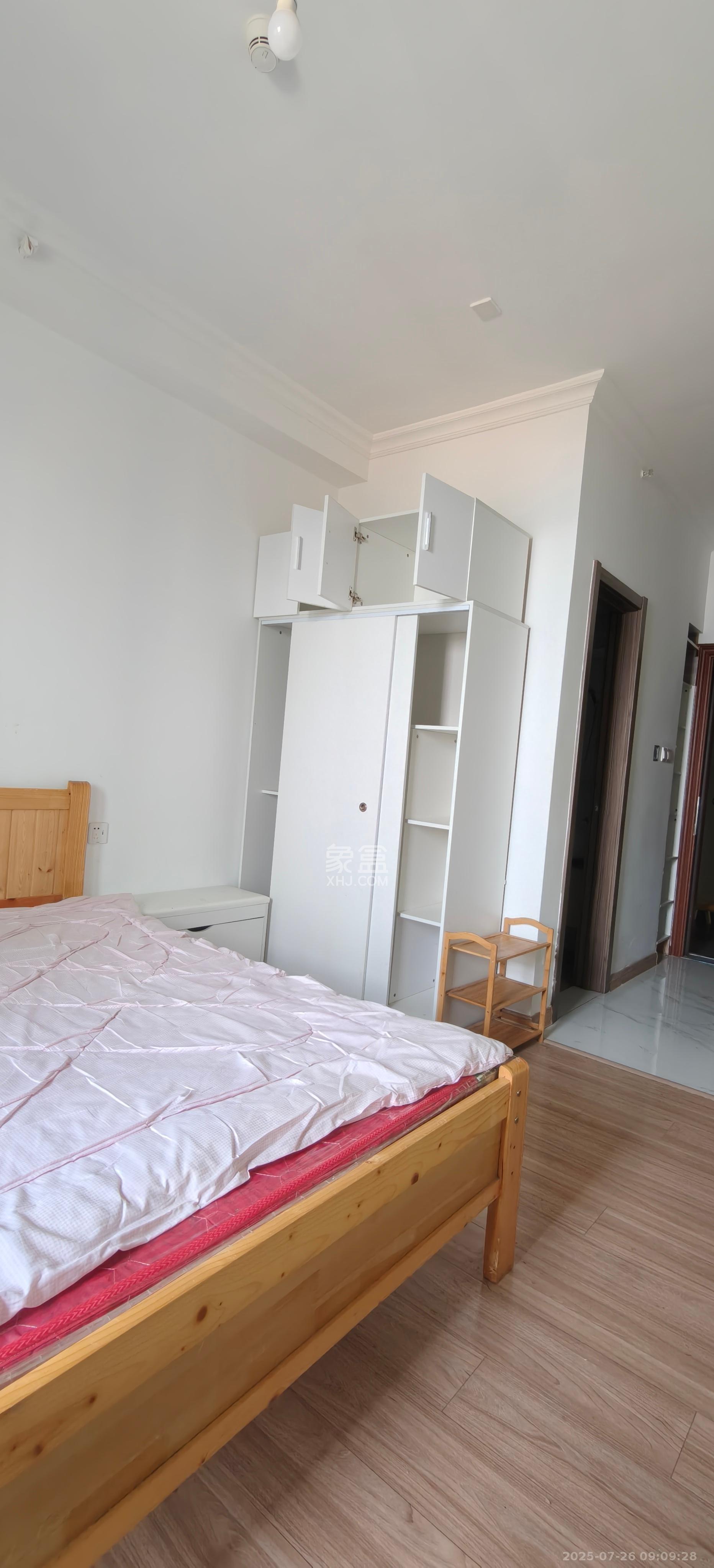 碧桂园星荟  1室1厅1卫    1200.0元/月 碧桂园星荟  1室1厅1卫    1200.0元/月室内图