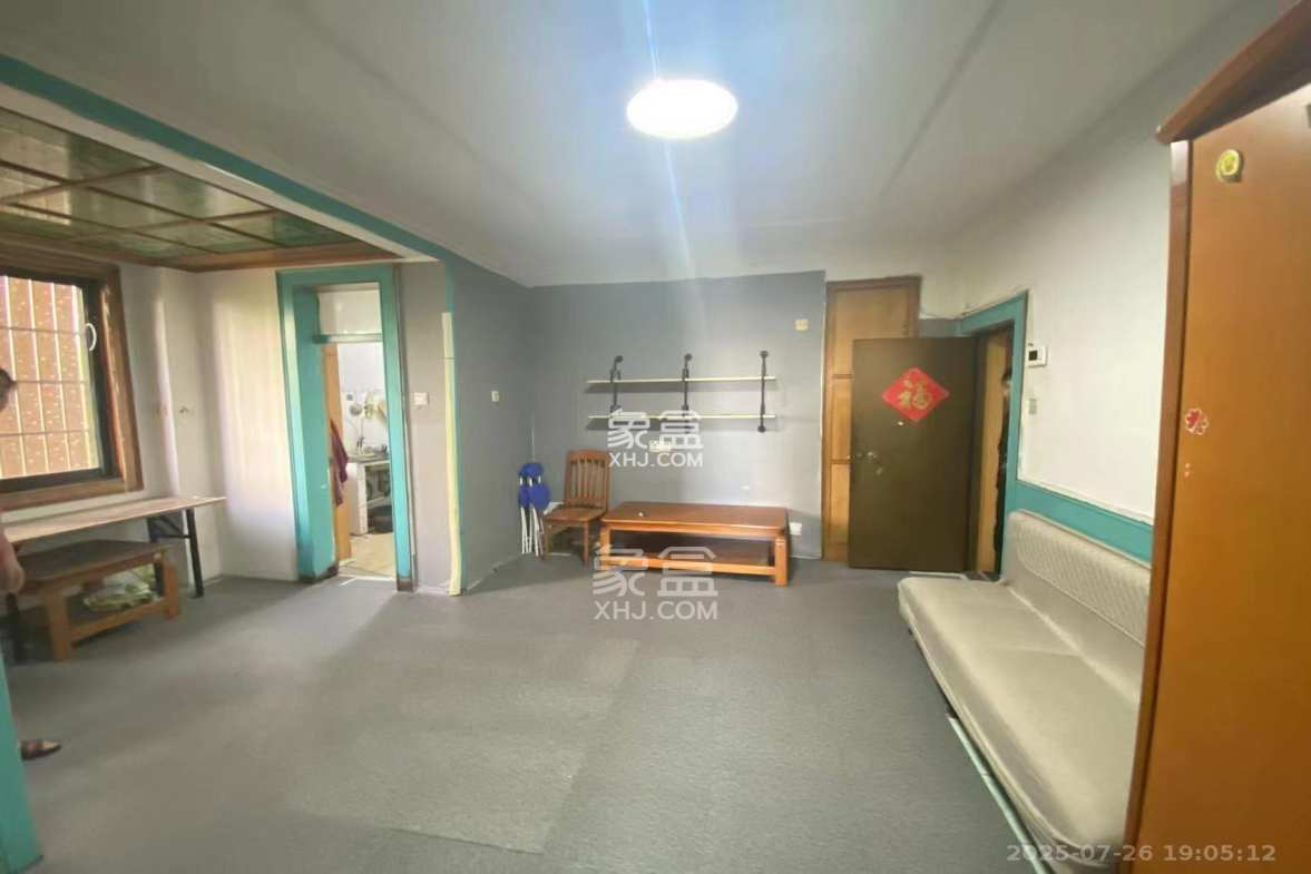 侯家塘有色研究院(长沙有色大院) 2室2厅1卫 1800.0元/月 侯家塘有色研究院(长沙有色大院) 2室2厅1卫 1800.0元/月室内图