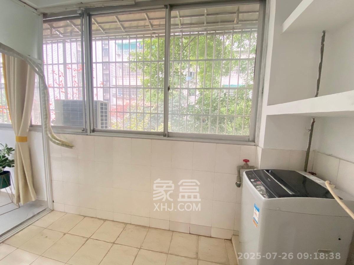 竹园公寓  1室1厅1卫    2858.0元/月 竹园公寓  1室1厅1卫    2858.0元/月室内图