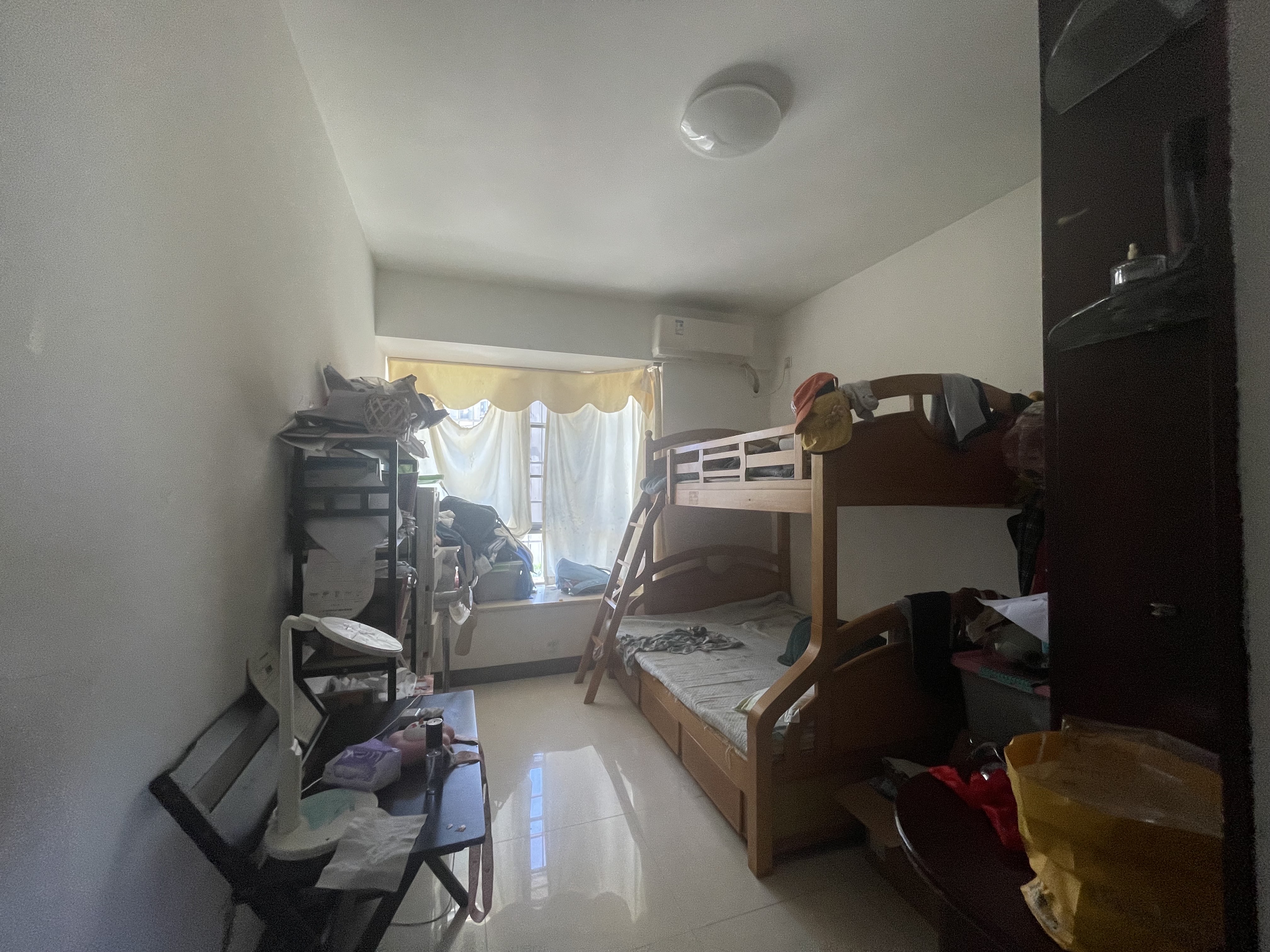 世代雅居 3室2厅2卫 3200.0元/月 世代雅居 3室2厅2卫 3200.0元/月室内图