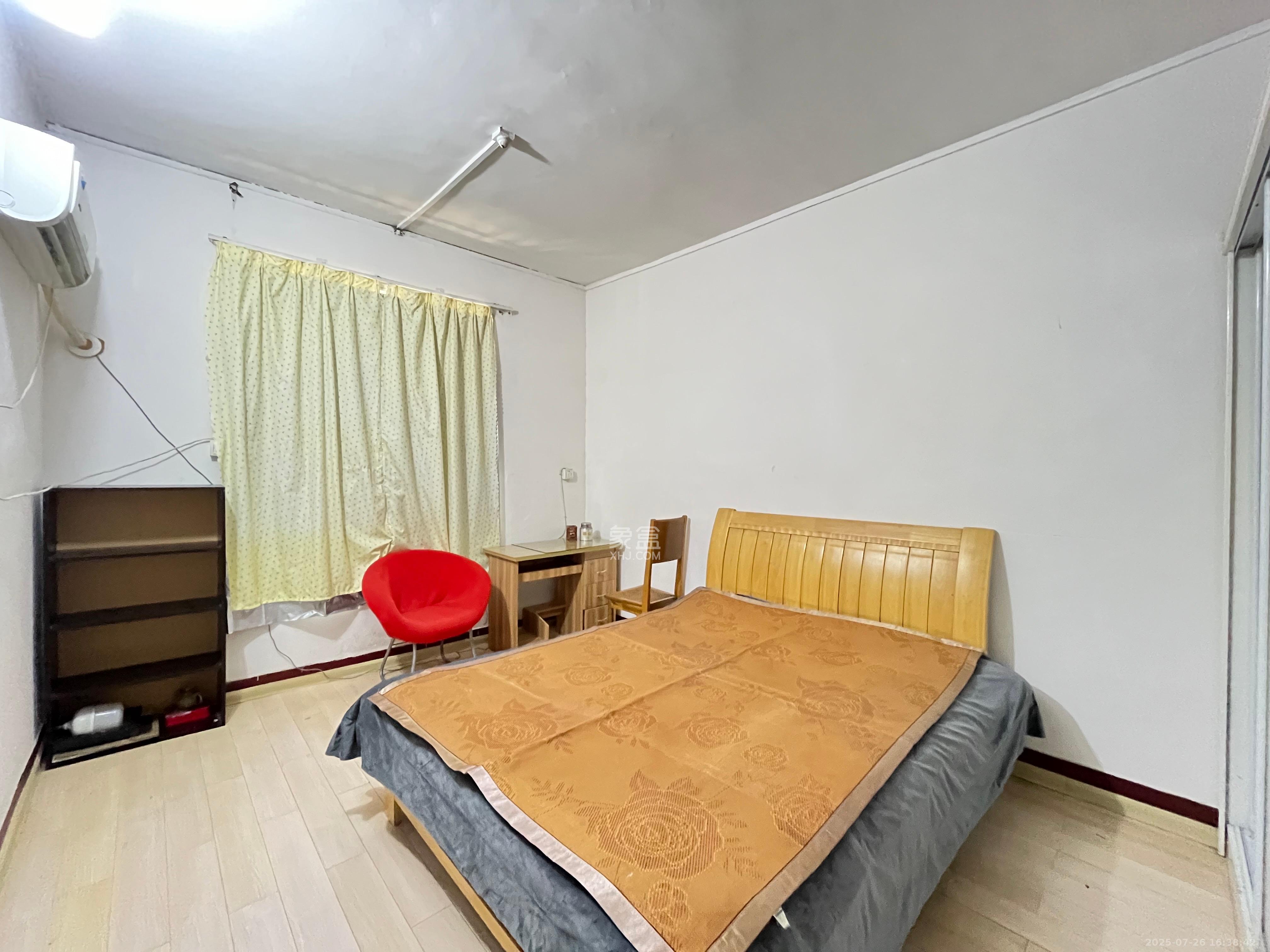 望麓桥回收公司院内 1室0厅0卫 1550.0元/月 望麓桥回收公司院内 1室0厅0卫 1550.0元/月室内图