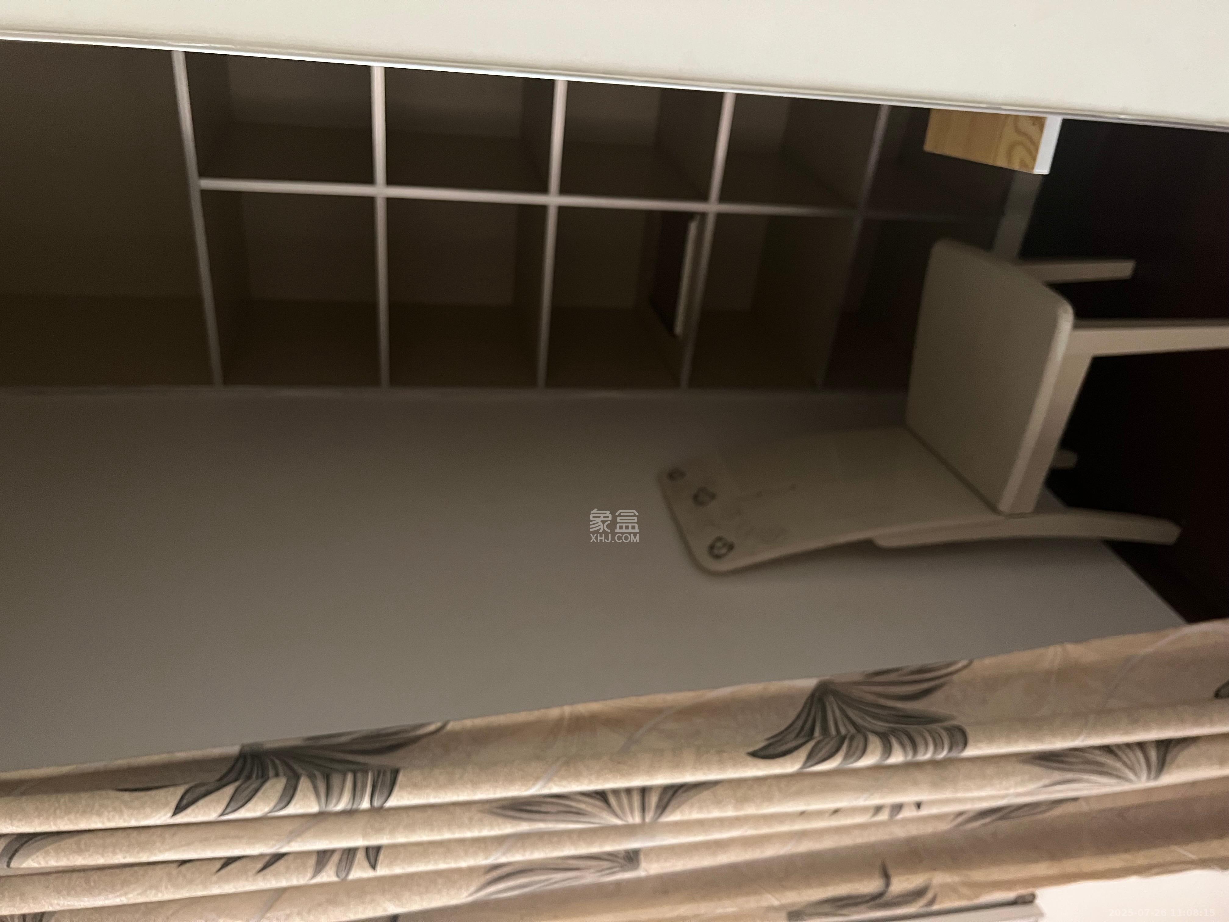 嘉宇盛世华章  1室2厅1卫   4000.00元/月室内图