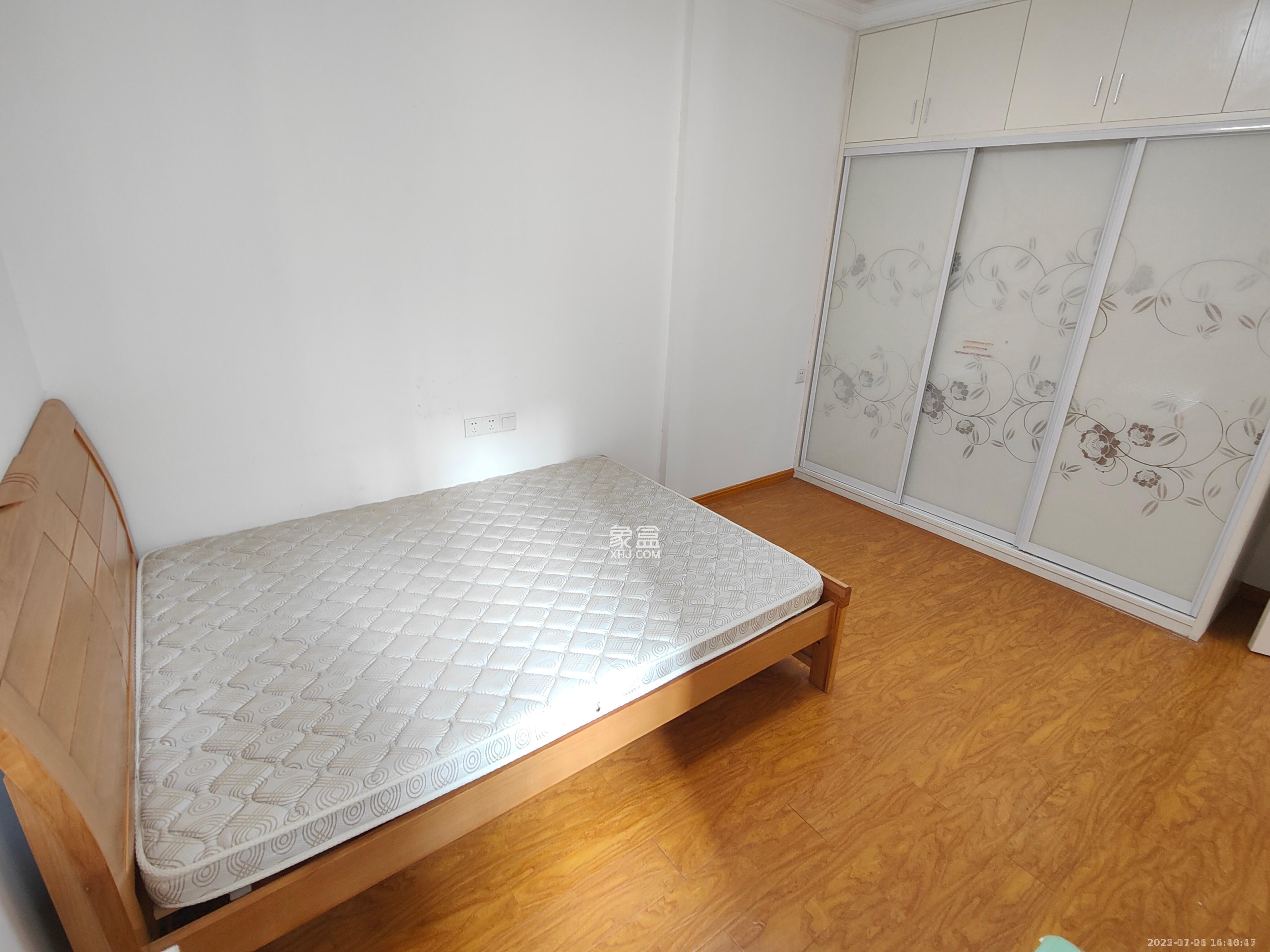 钰龙天下二期（钰龙佳园）  2室2厅1卫    2300.0元/月室内图
