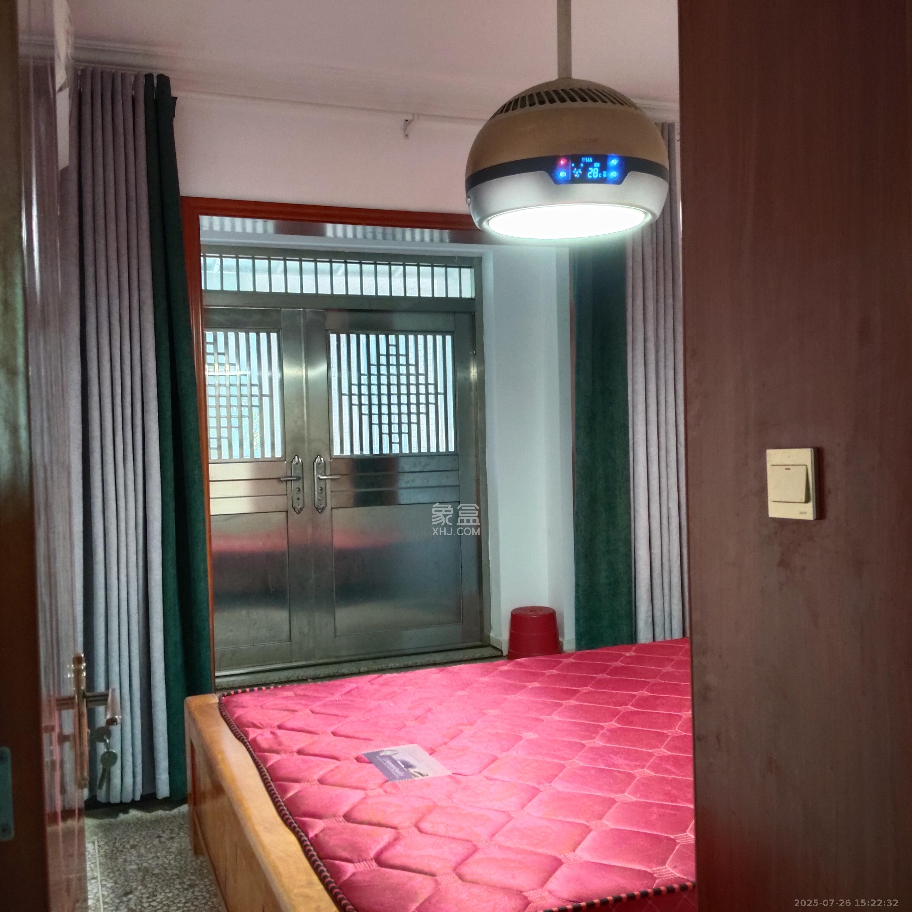 华龙家园(和泰家园) 3室2厅2卫 2300.0元/月 华龙家园(和泰家园) 3室2厅2卫 2300.0元/月室内图