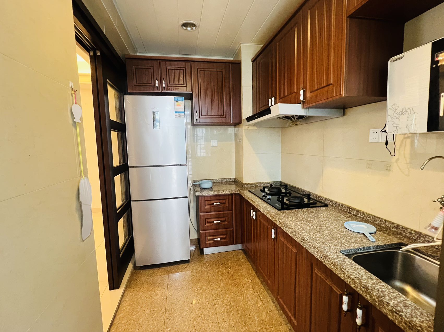 碧桂园 3室2厅1卫 1700.0元/月 碧桂园 3室2厅1卫 1700.0元/月室内图