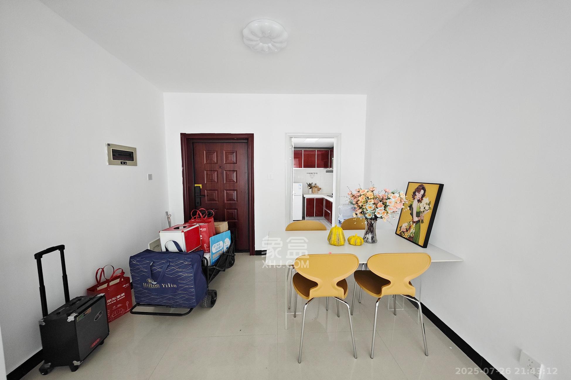 中江佳境天成  3室1厅1卫    88.8万客厅