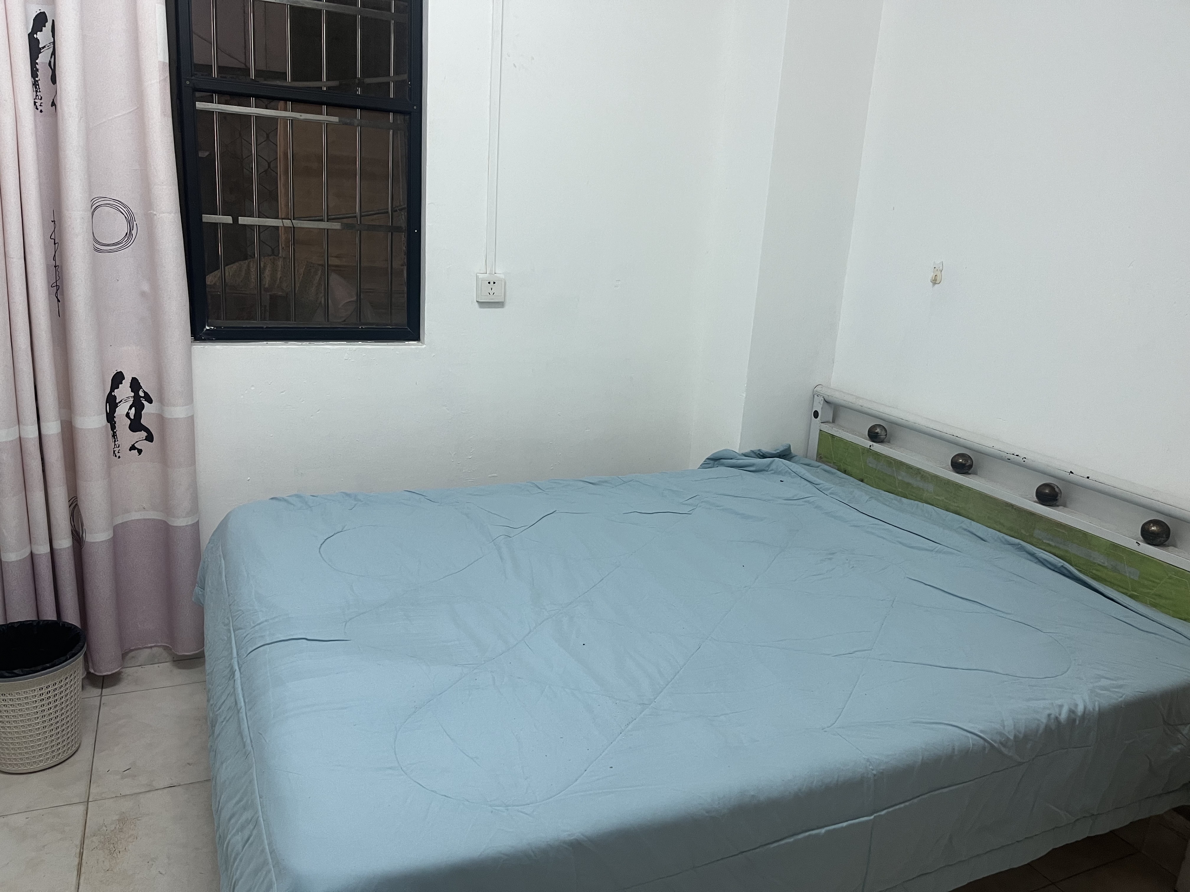 椰城大厦 1室1厅1卫 600.0元/月 椰城大厦 1室1厅1卫 600.0元/月室内图