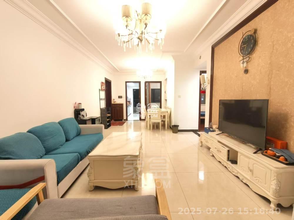 恒大华府 3室2厅1卫 1800.0元/月 恒大华府 3室2厅1卫 1800.0元/月室内图