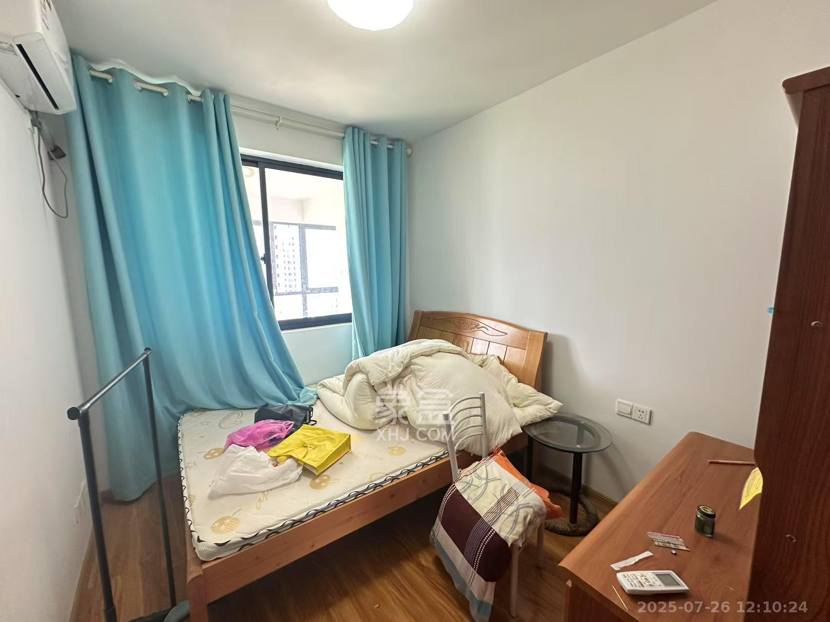 钱隆学府一、二期  4室2厅2卫    2400.0元/月 钱隆学府一、二期  4室2厅2卫    2400.0元/月室内图