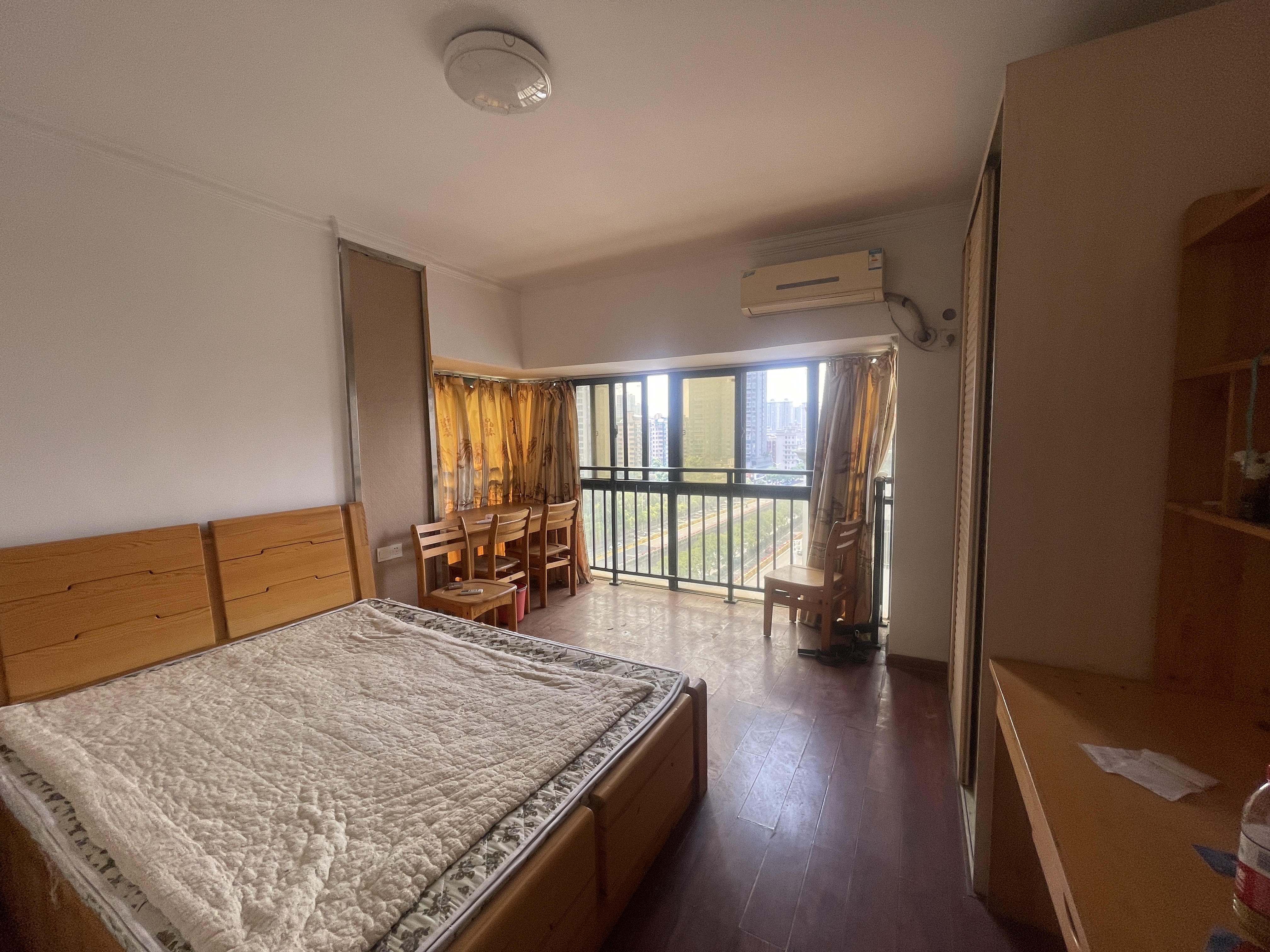 M国际 1室1厅1卫 1400.0元/月 M国际 1室1厅1卫 1400.0元/月室内图