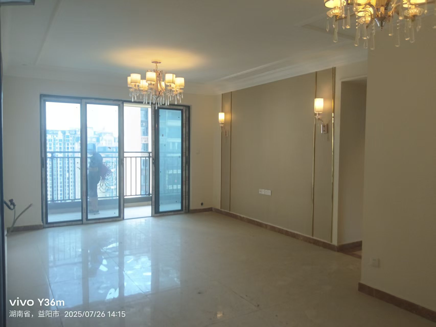 恒大名都 3室2厅2卫 2200.0元/月 恒大名都 3室2厅2卫 2200.0元/月室内图