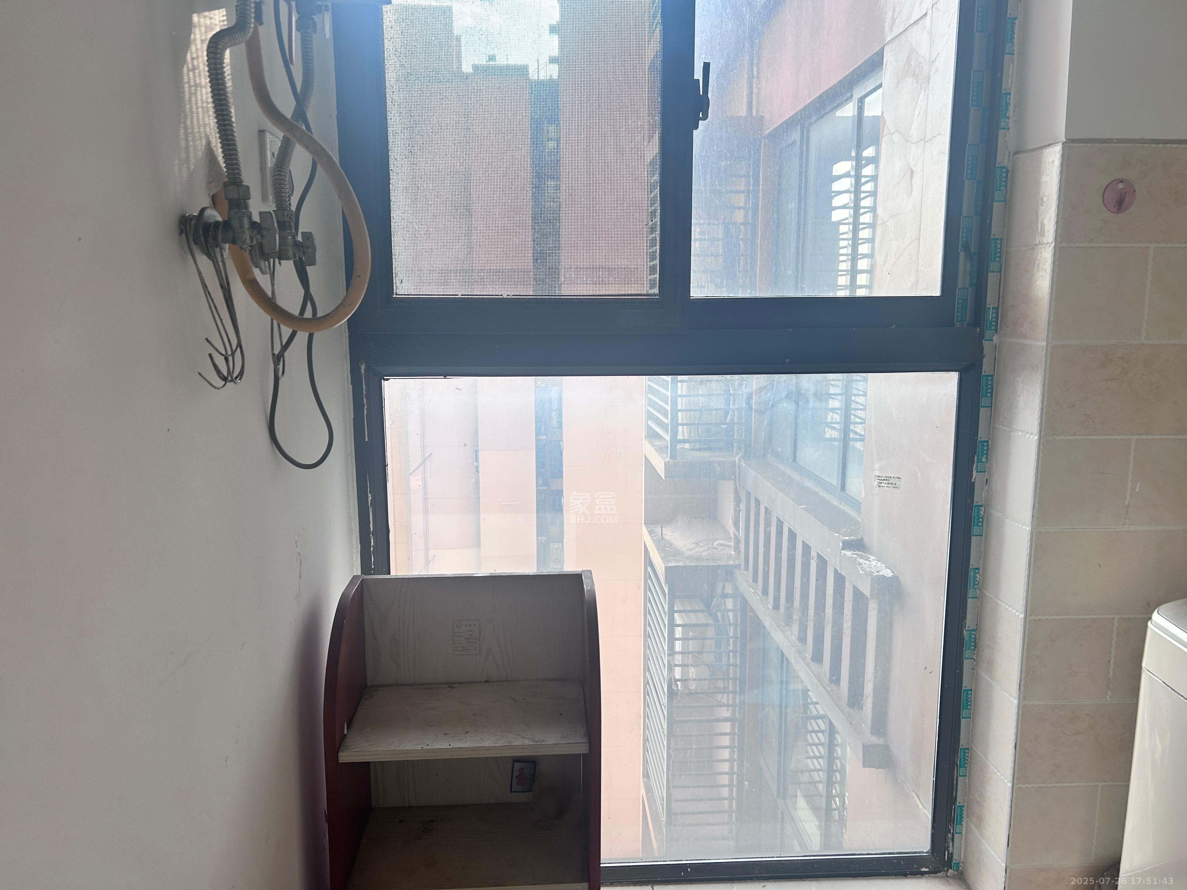 COCO蜜城  1室0厅0卫    2400.0元/月 COCO蜜城  1室0厅0卫    2400.0元/月室内图