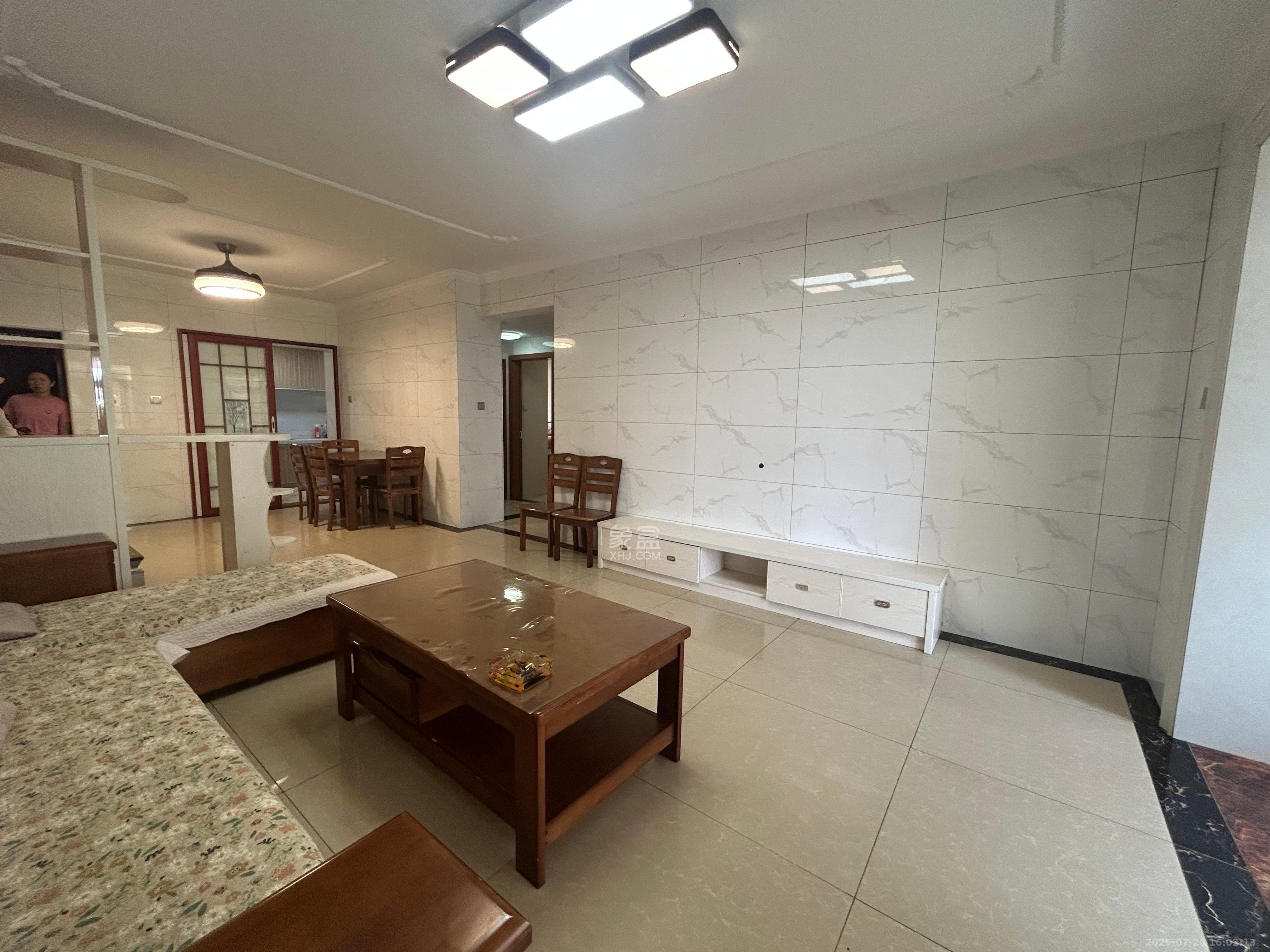 和康园小区 3室2厅1卫 2100.0元/月 和康园小区 3室2厅1卫 2100.0元/月室内图