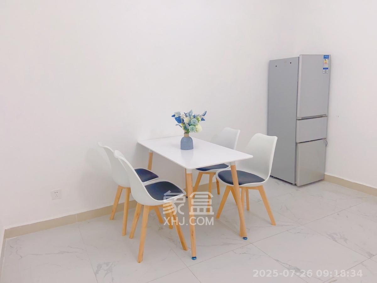 竹园公寓  1室1厅1卫    2858.0元/月 竹园公寓  1室1厅1卫    2858.0元/月室内图