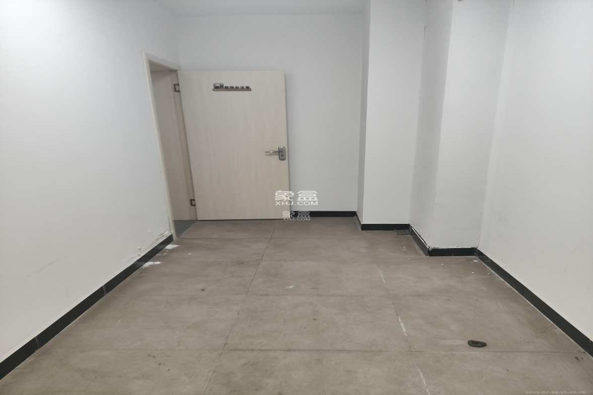 北辰三角洲E4区 1室0厅0卫 2500.0元/月 北辰三角洲E4区 1室0厅0卫 2500.0元/月室内图
