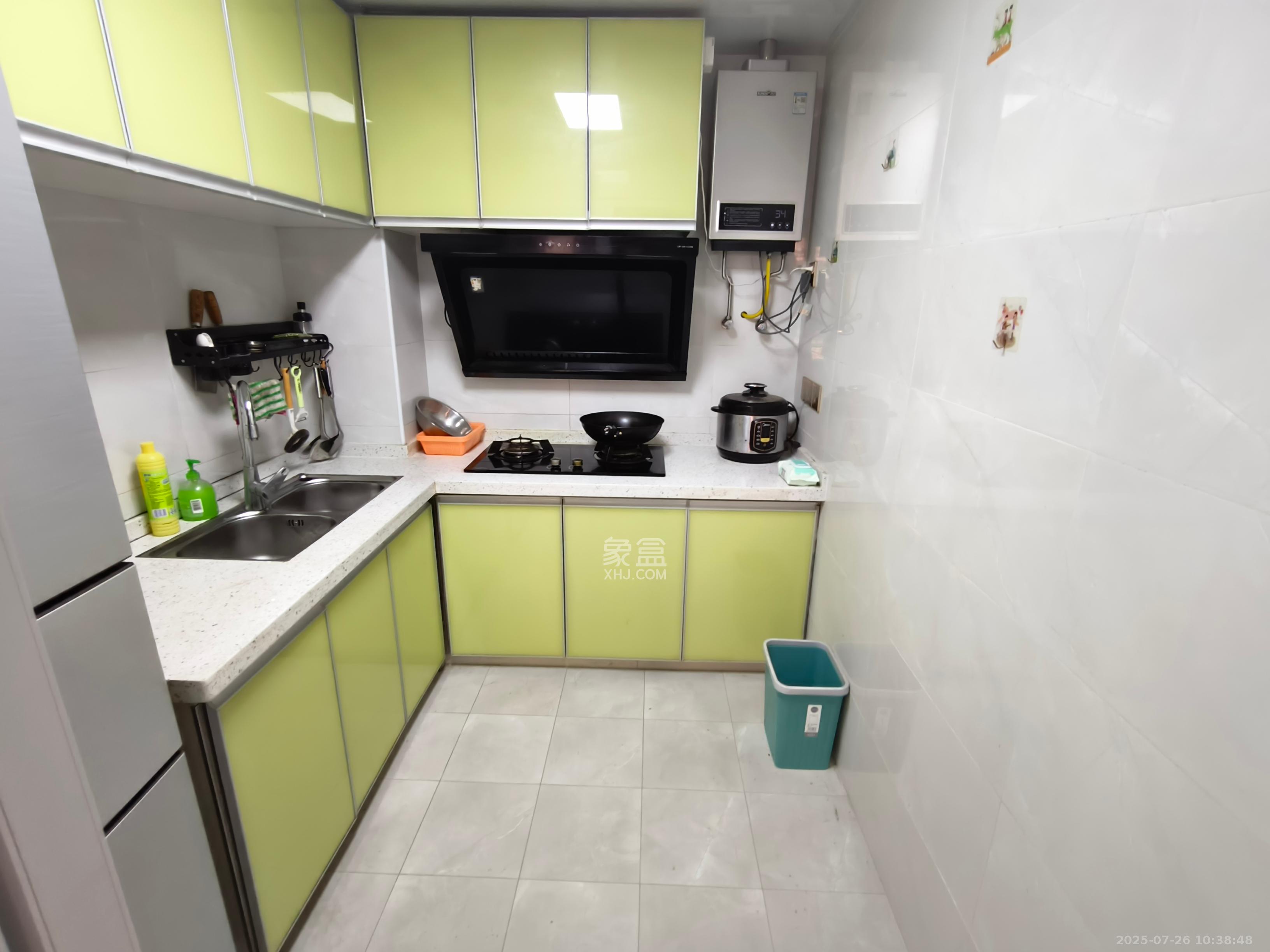 青春里小区 2室1厅1卫 1100.0元/月 青春里小区 2室1厅1卫 1100.0元/月室内图