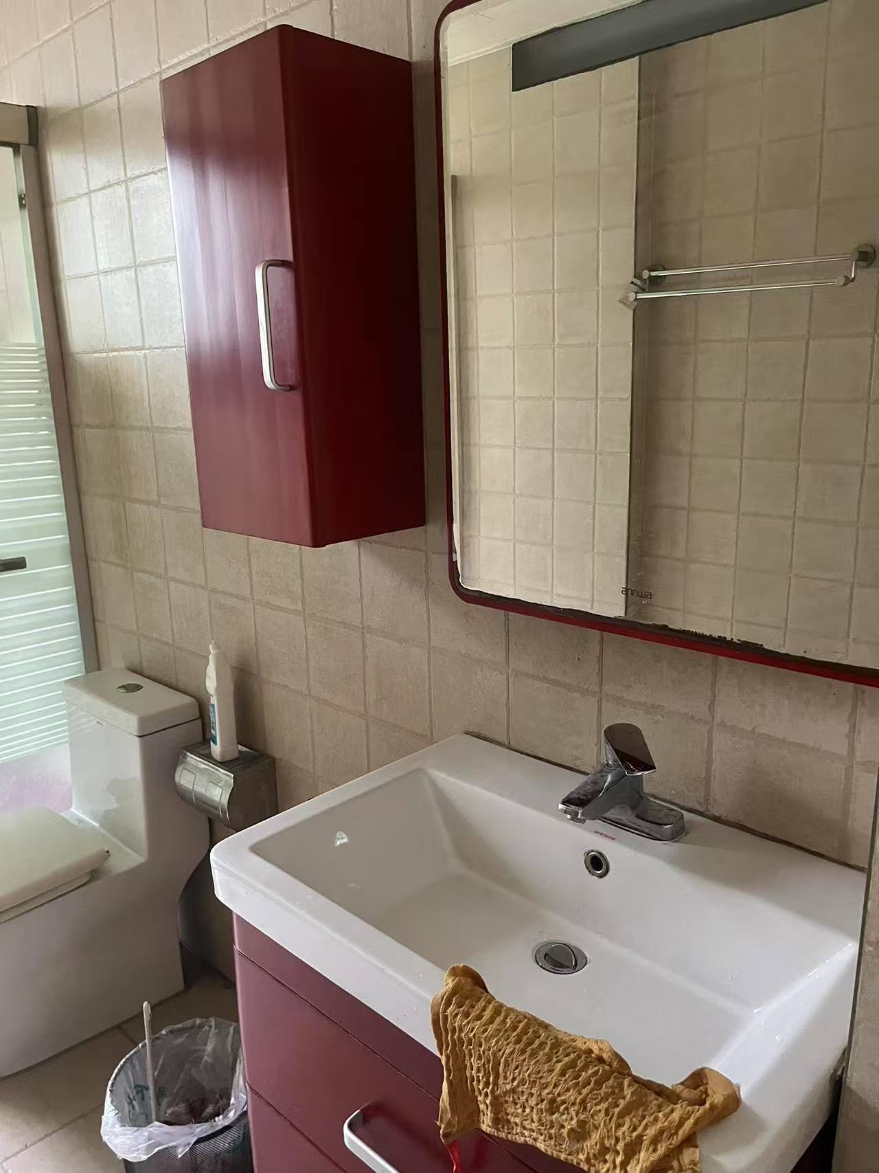 中核缇香名苑 3室2厅2卫 2380.0元/月 中核缇香名苑 3室2厅2卫 2380.0元/月室内图