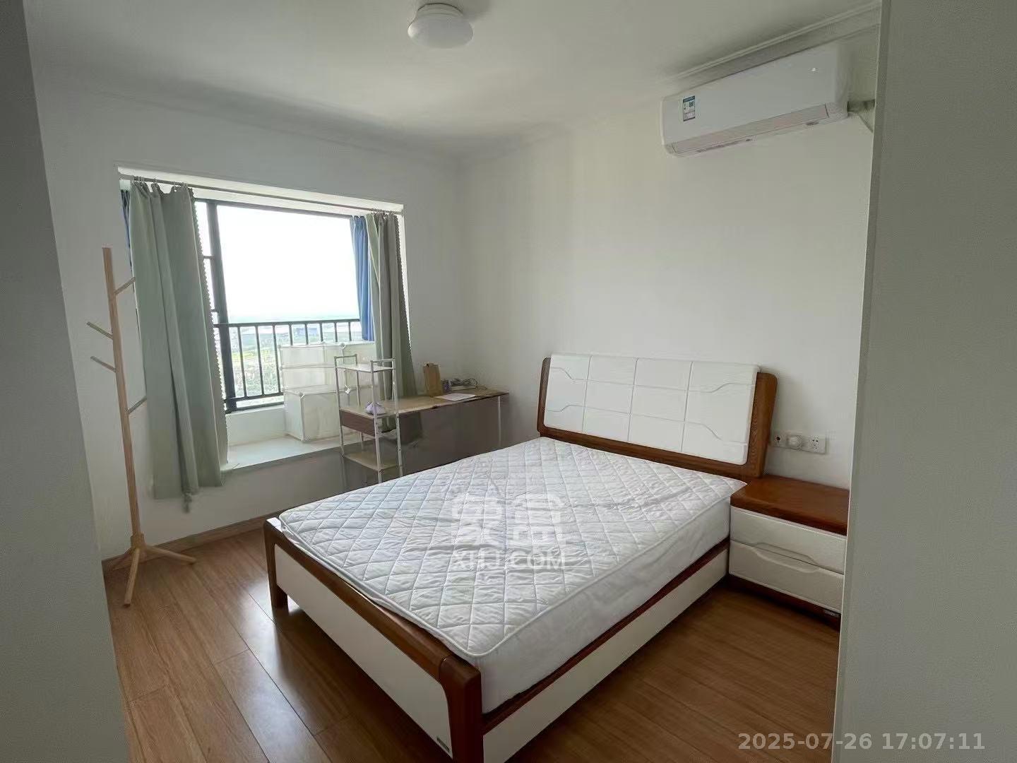 万科魅力之城  3室2厅2卫    2700.0元/月室内图