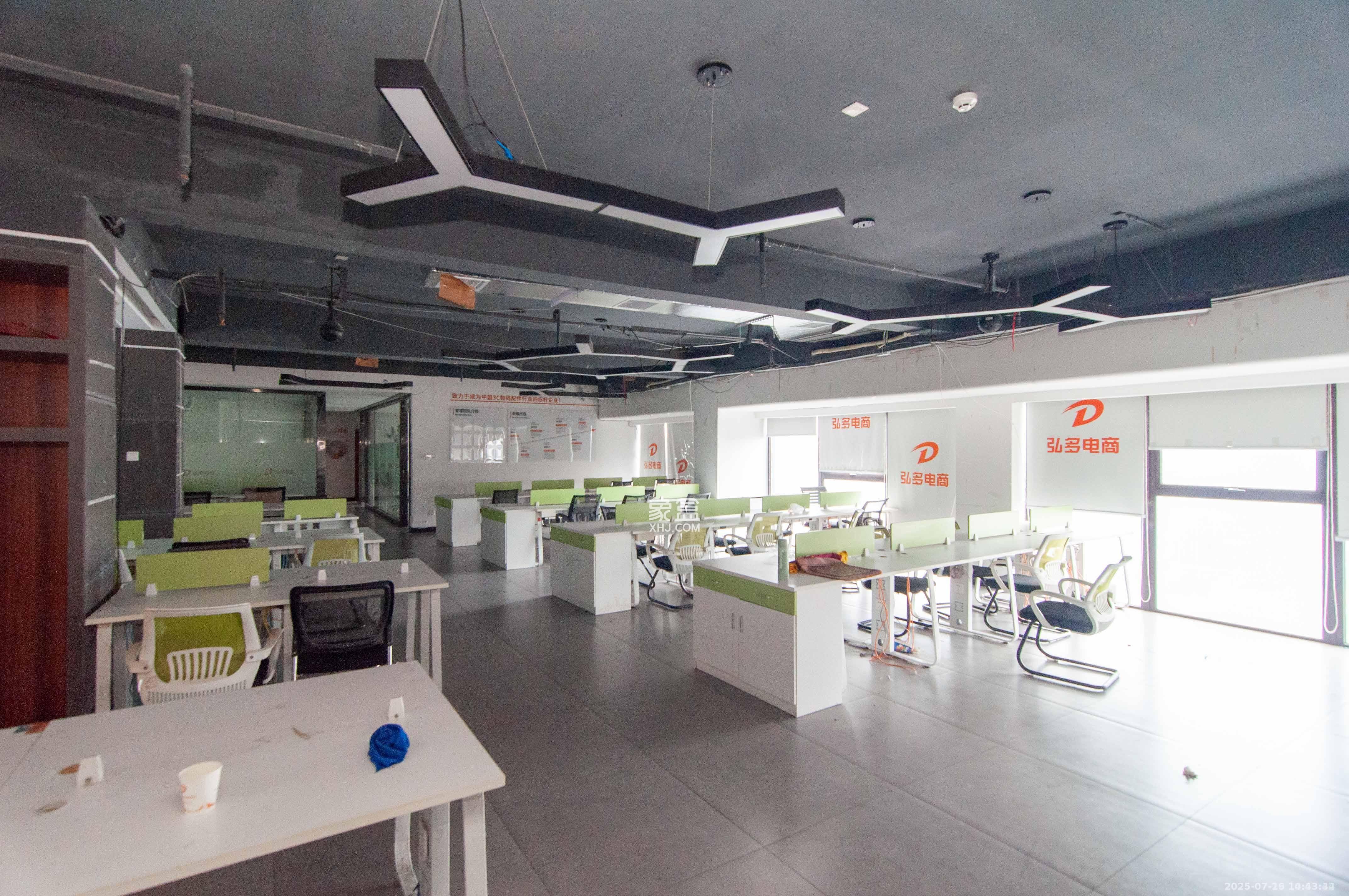 达美D6区   350.0㎡      17000.0元/月室内图