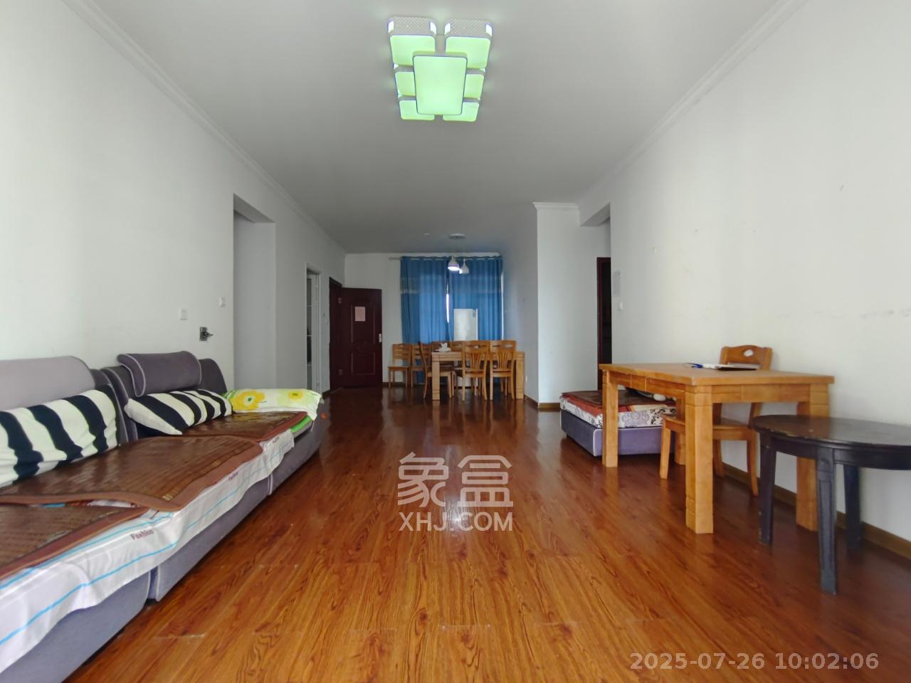 江山帝景雅典  4室2厅2卫    2500.0元/月 江山帝景雅典  4室2厅2卫    2500.0元/月