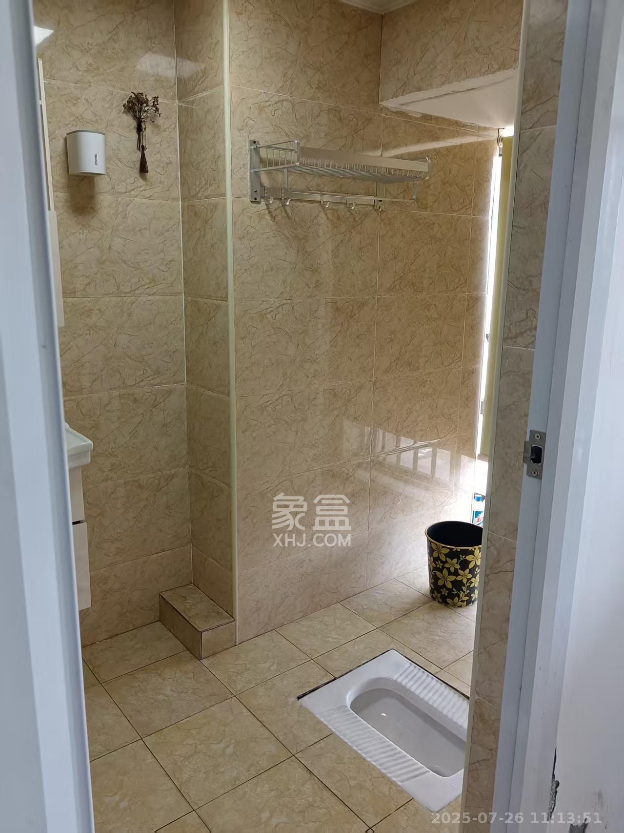 中建芙蓉嘉苑 1室1厅1卫 1300.0元/月 中建芙蓉嘉苑 1室1厅1卫 1300.0元/月室内图