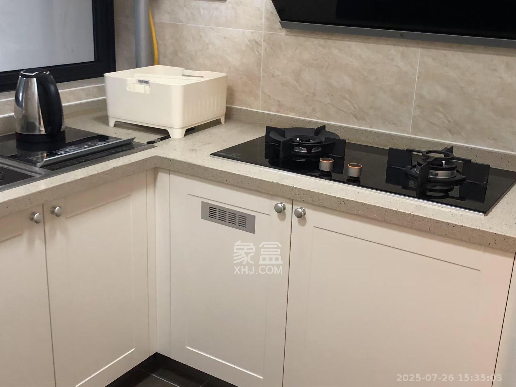 万科魅力之城 3室2厅1卫 2300.0元/月 万科魅力之城 3室2厅1卫 2300.0元/月室内图